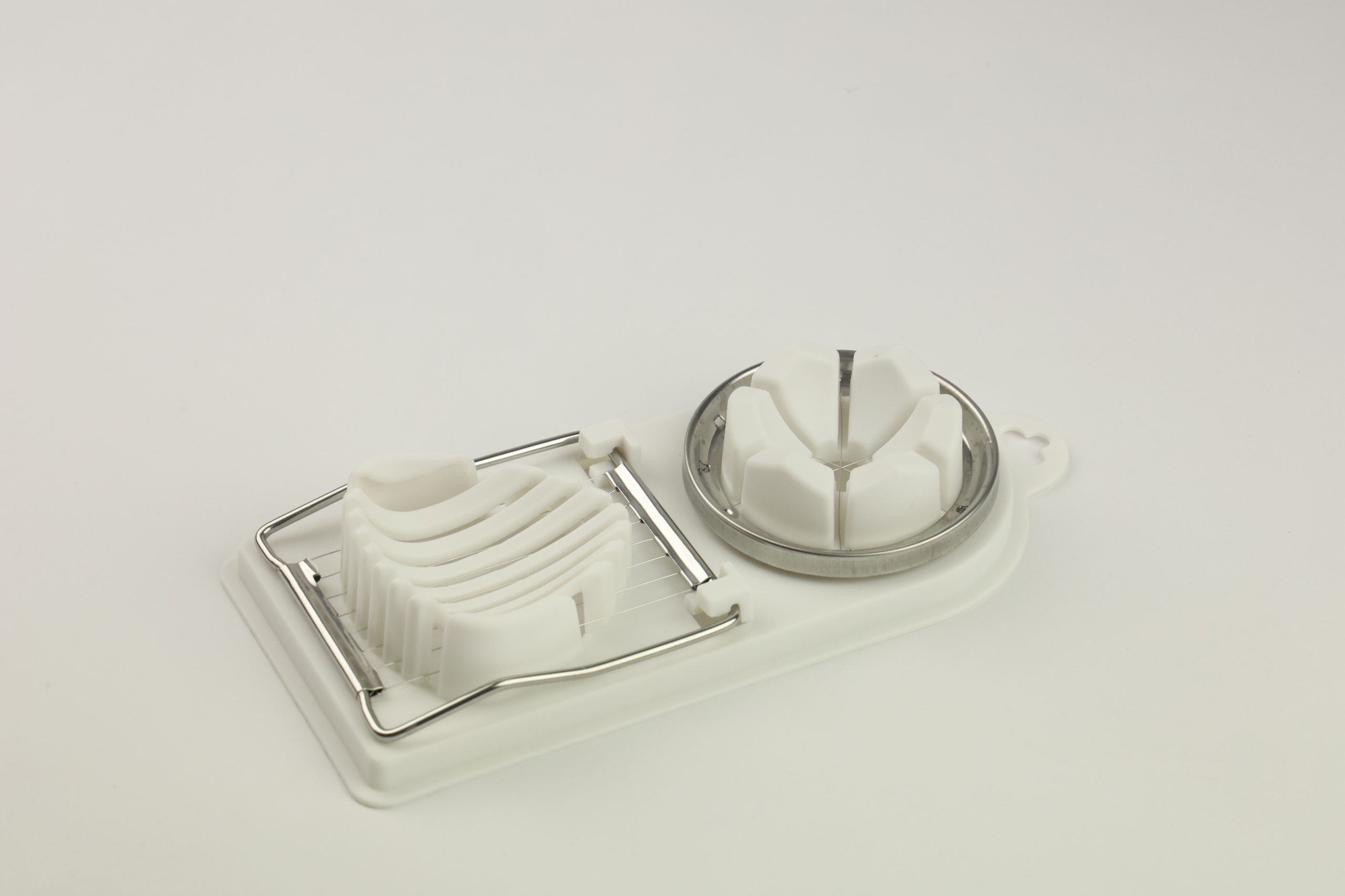 KRAJALNICA RĘCZNA SIEKACZ DO JAJEK PLASTIKOWA DO KROJENIA