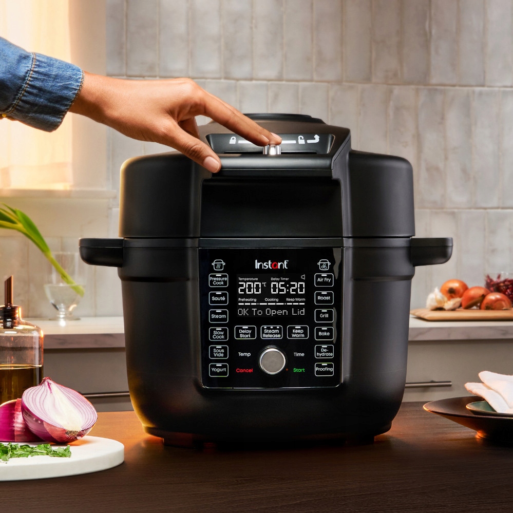 Instant Pot DC Ultimate Lid Air Fryer multicooker Moc 1500 W