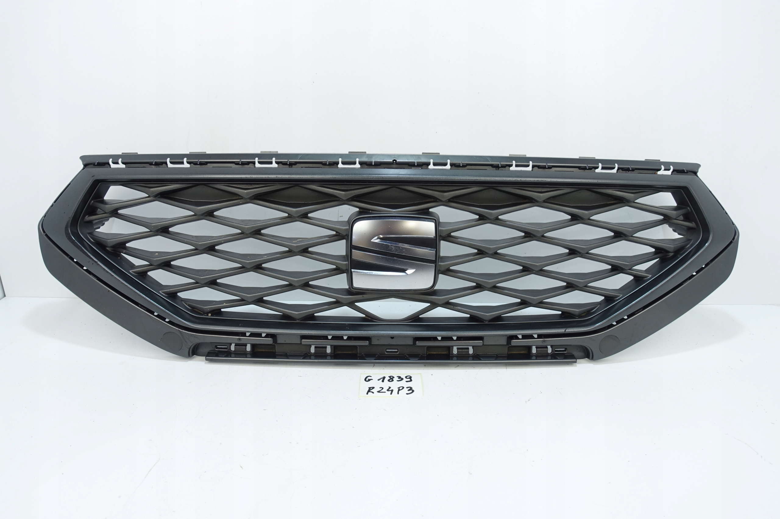 SEAT TARRACO 2018- maska GRILLA nárazníku předek 5FJ853651D