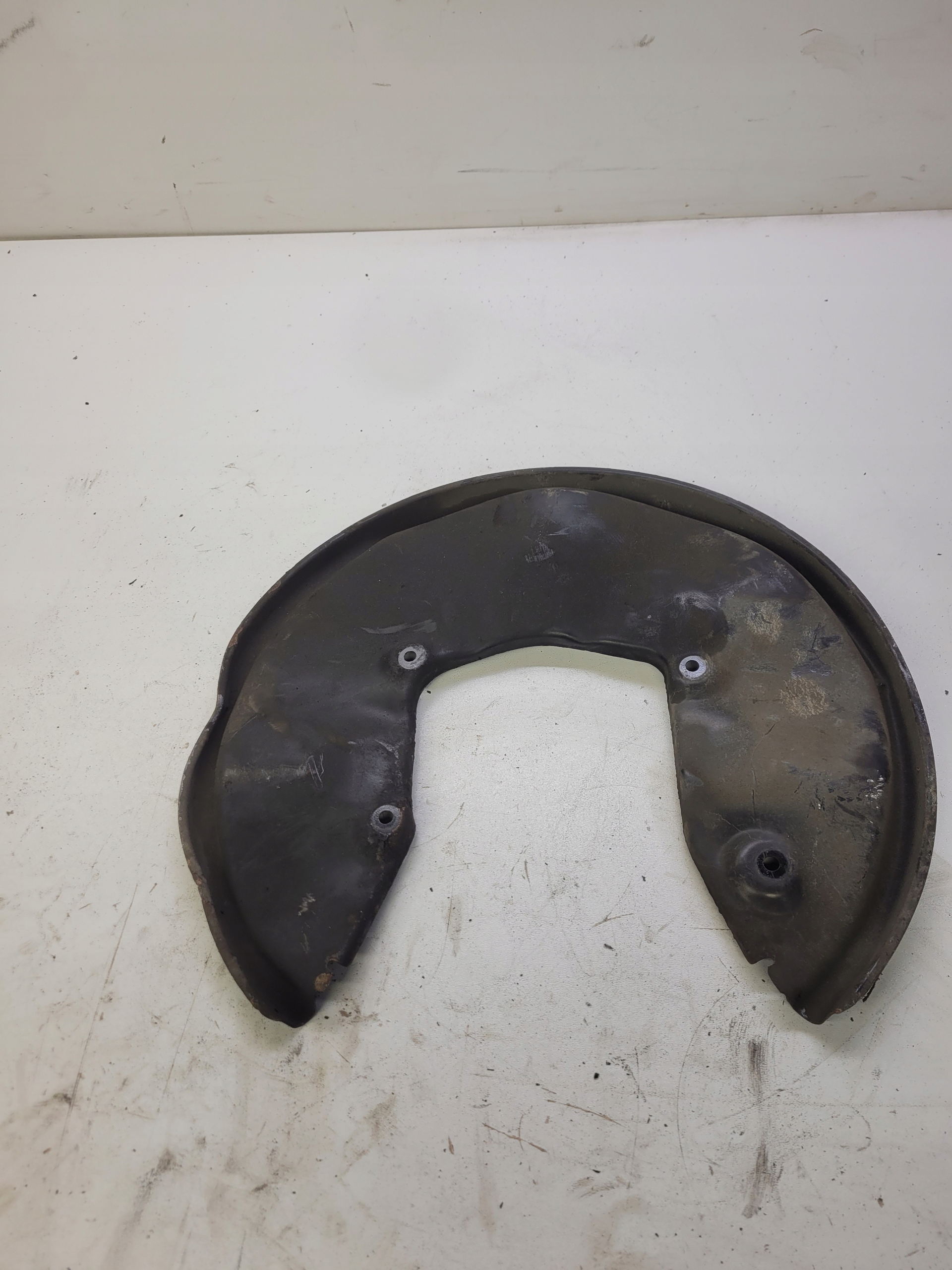 BLENDE ABDECKUNG TARCZY RECHTS HECK A6 C6 4F0615612