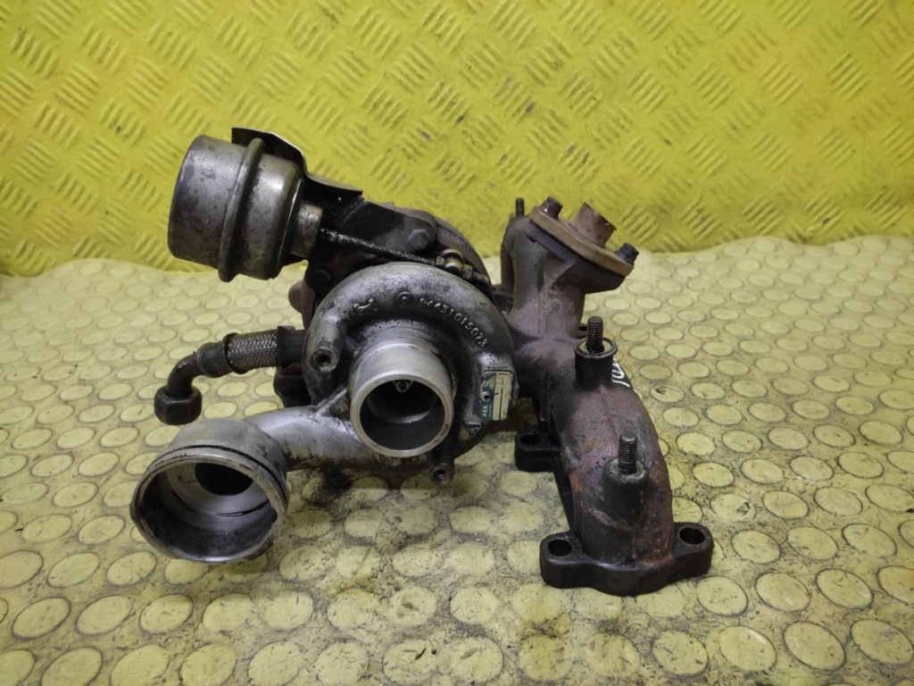VW POLO IV 1.9 TDI turbo 038253016