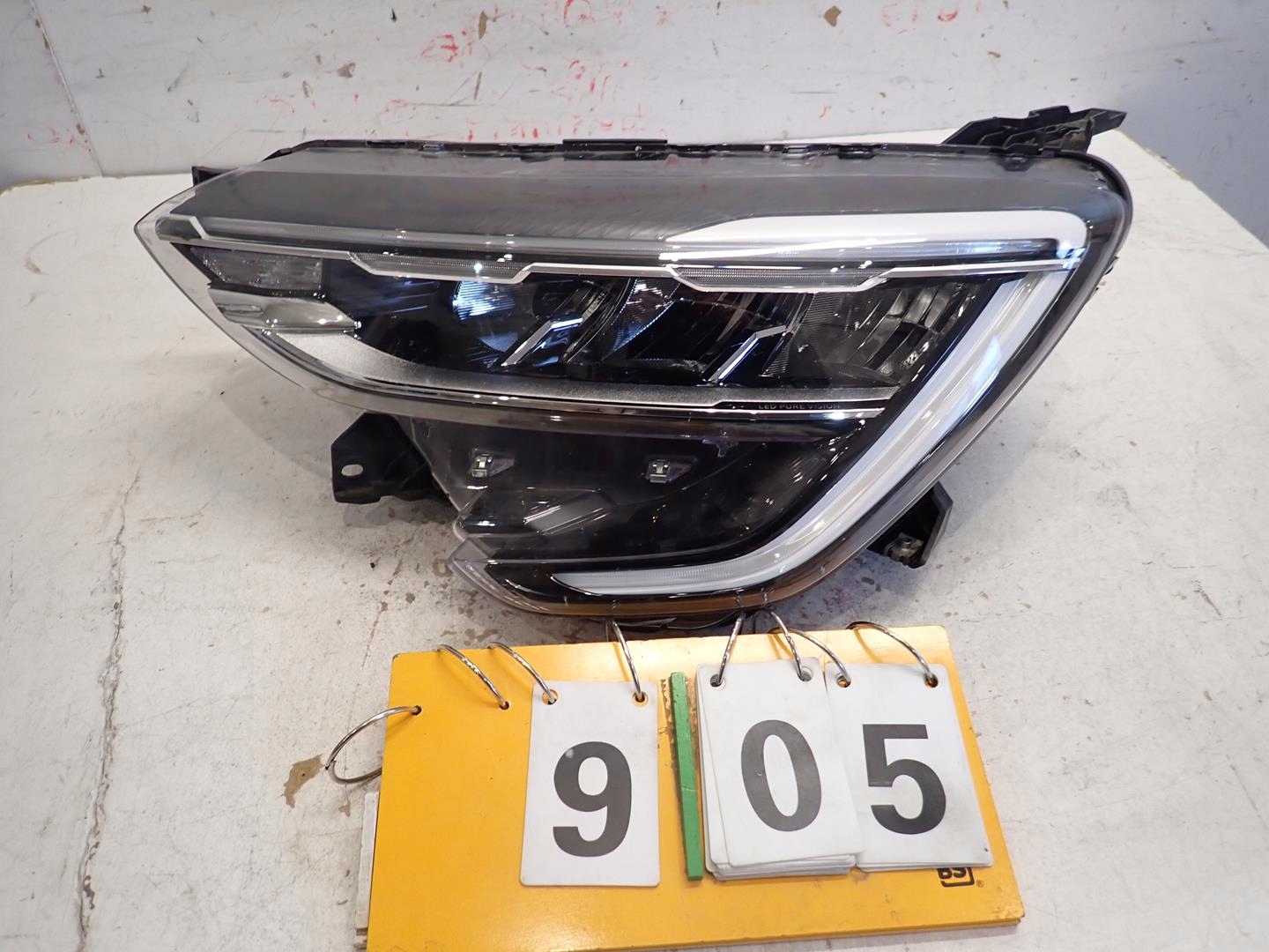 light front front left RENAULT ARKANA 2021- FULL LED 260602566