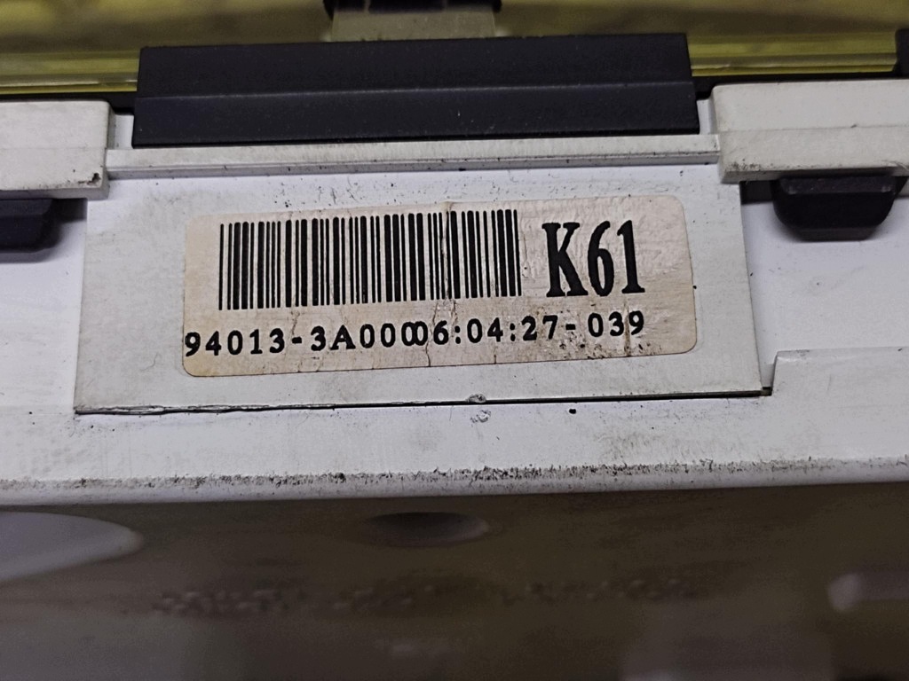 HYUNDAI TRAJET budíky 940133A000