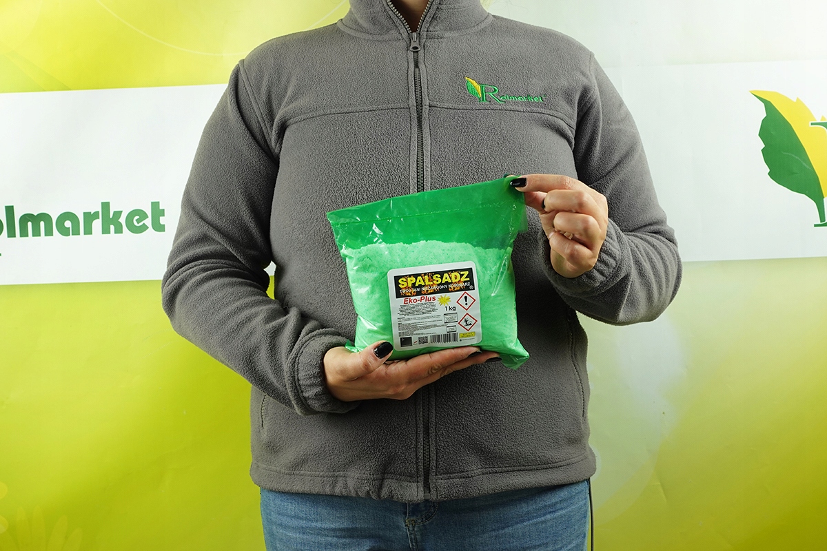 SPALSADZ PROSZEK DO PIECA KOMINÓW NA SADZĘ KATALIZATOR SPALANIE SADZY 1 KG Marka Spalsadz