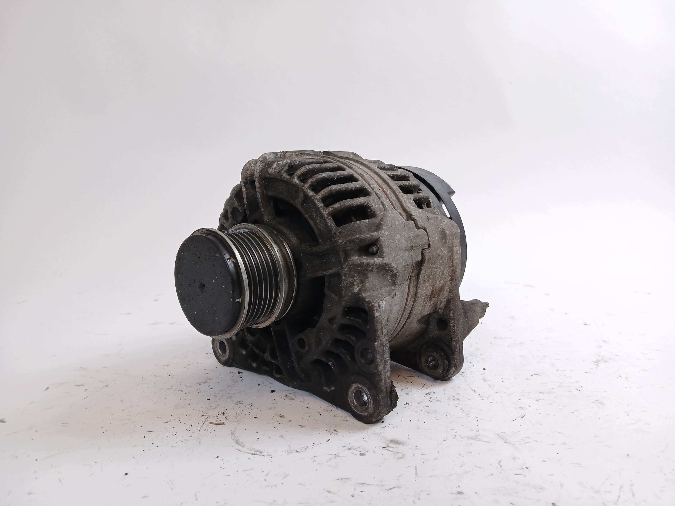 VW GOLF IV BORA LEON e A3 8L 1.9 TDI alternatore 038903023L 90A