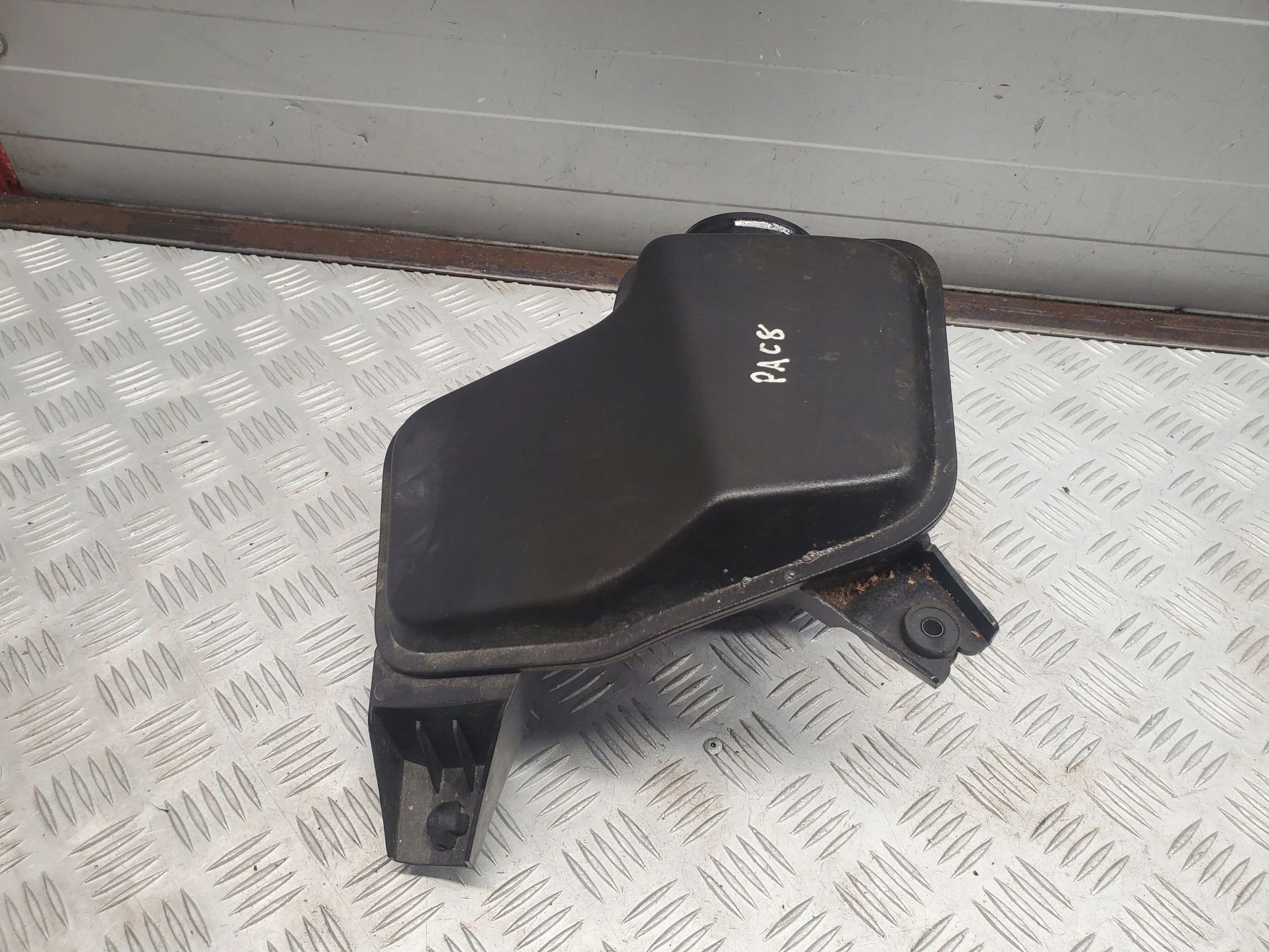 CHRYSLER PACIFICA 68235293AF с спереди Корпусы зеркала Воздух