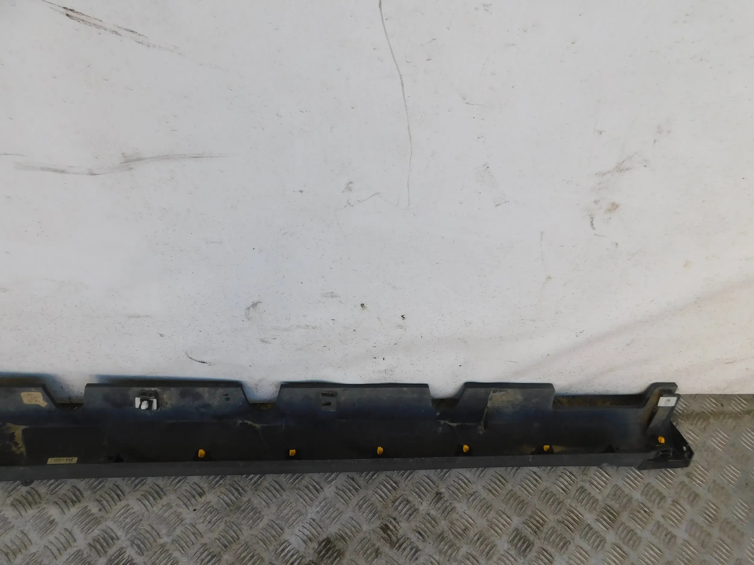 moulding threshold right HYUNDAI KONA and