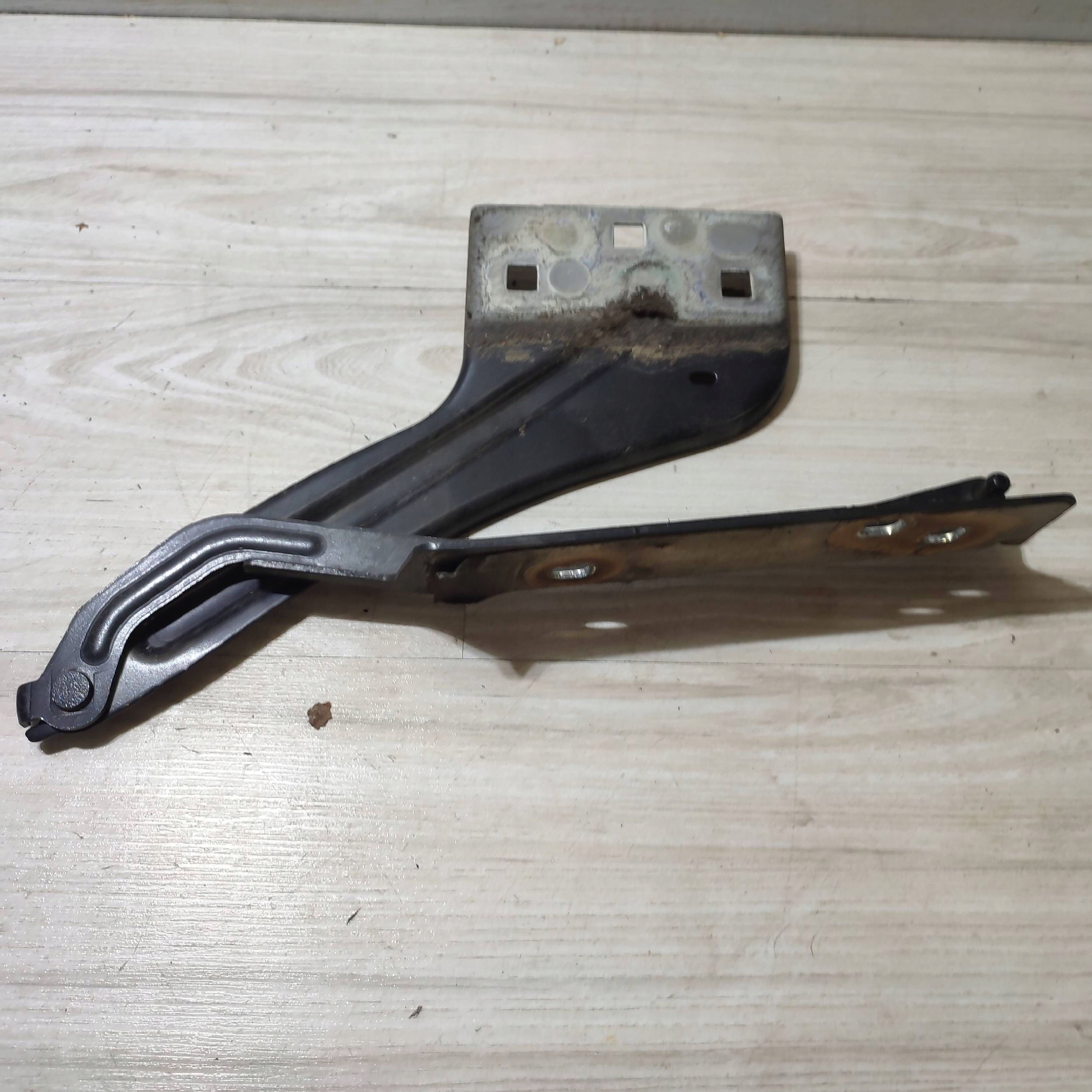 bonnet hinges right side Jaguar F-Pace HK8316801