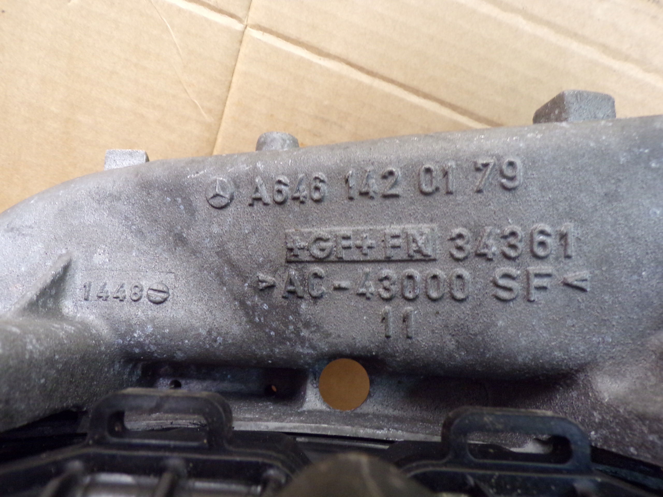 SPRINTER 2.2CDI 06- intake manifold 2 CZESCI engine 646