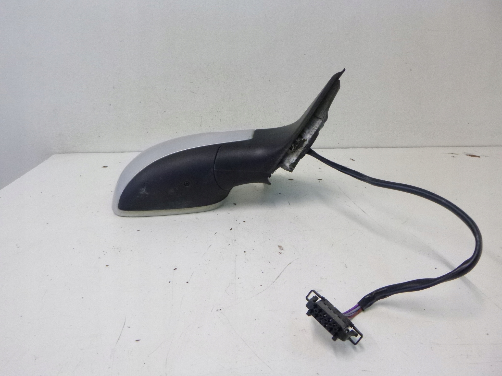 mirror Volkswagen Passat B5 LB7Z 5 Pin 98r.