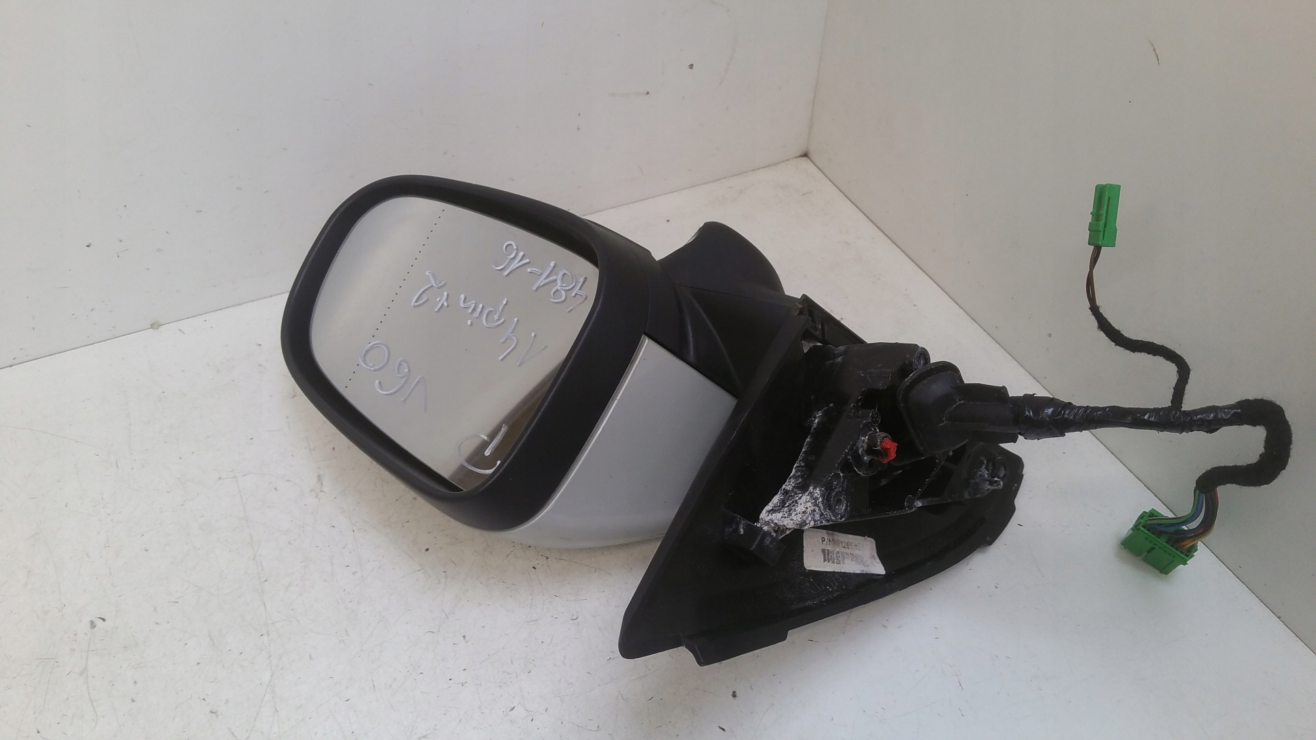 mirror right 14+2 pin 481-16 Volvo V60