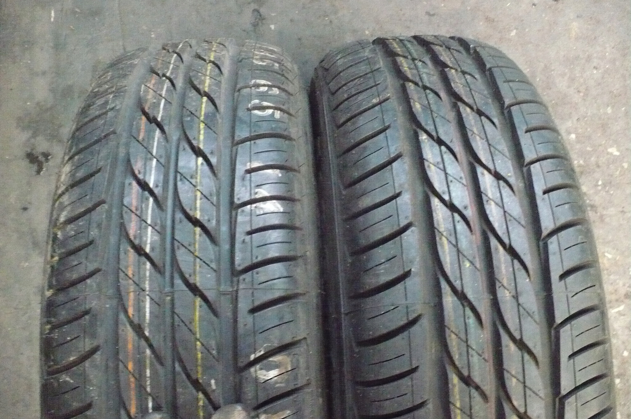 2x Firestone Firehawk TZ200 185/65R14 2019 Nové