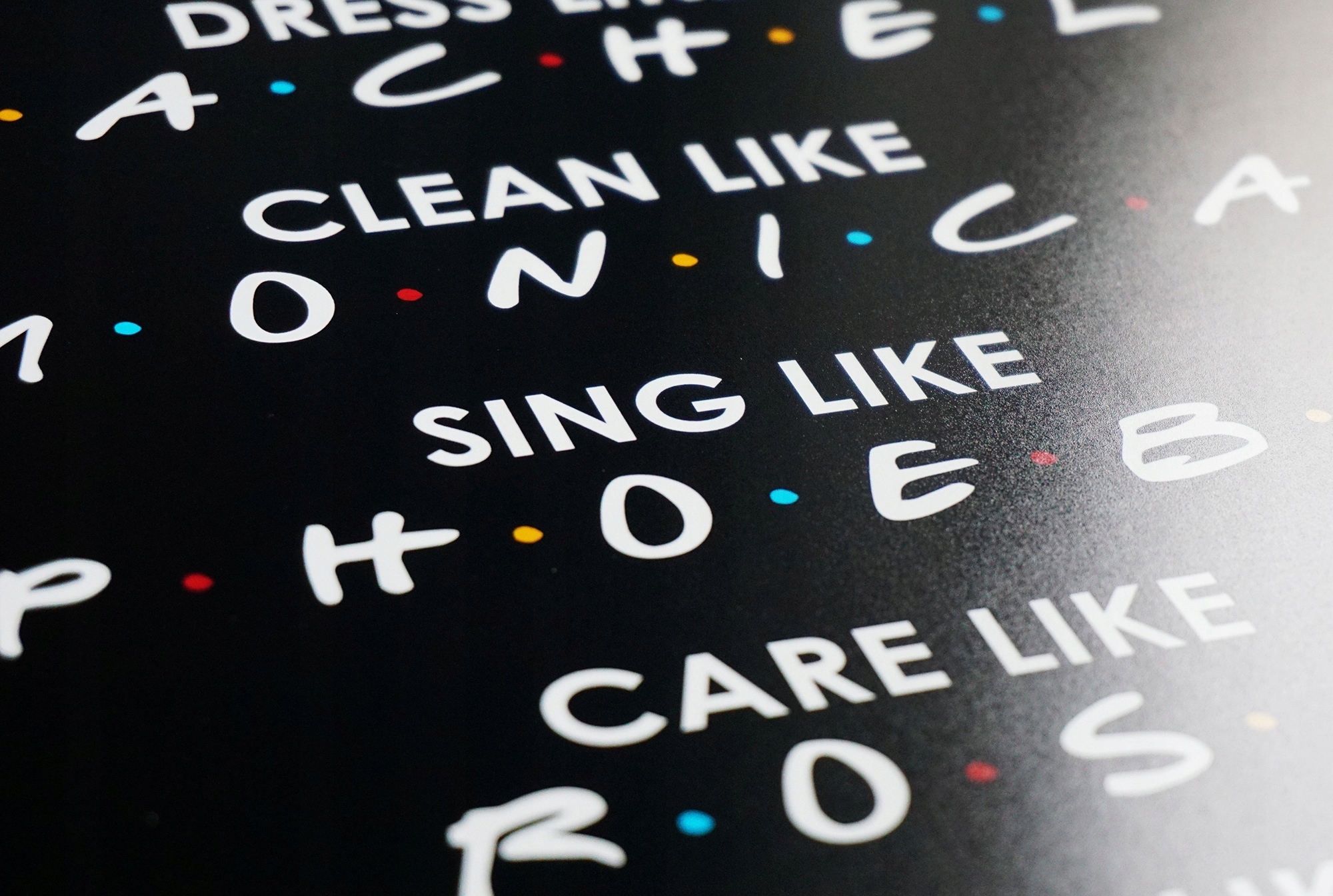 Plakat Friends - How You Doin? - czarny - A3 Rodzaj bez ramy