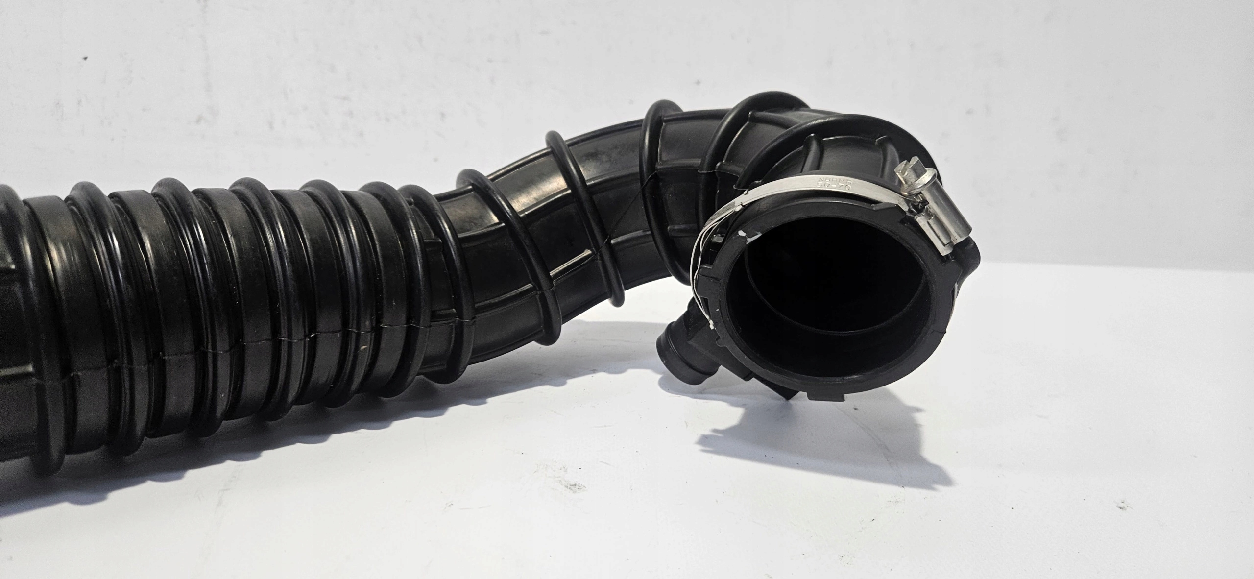 pipe wiring air VW CRAFTER II 2.0 TDI original 2N0129615AK