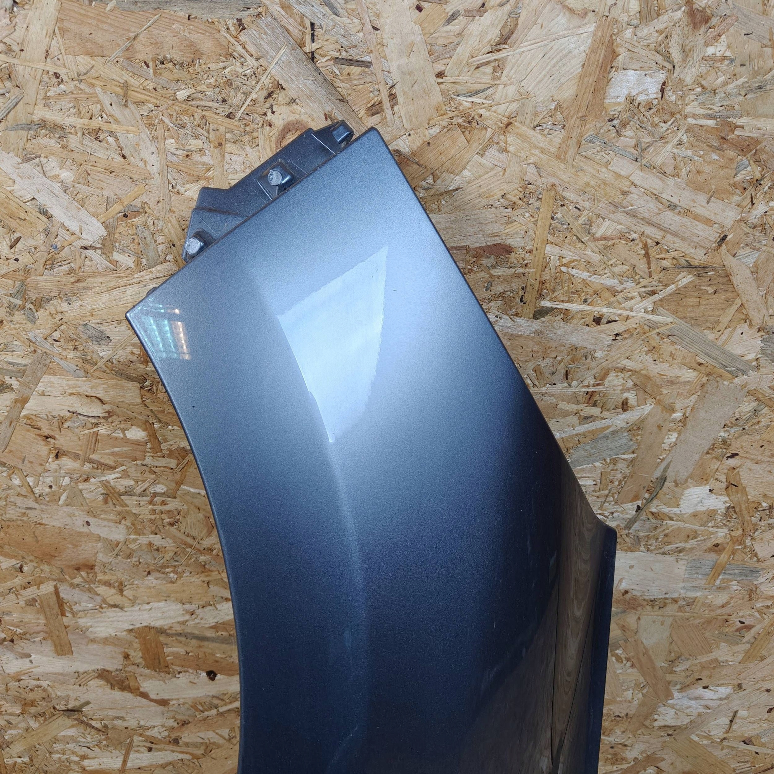 fender front side left Renault Clio IV 631017334R