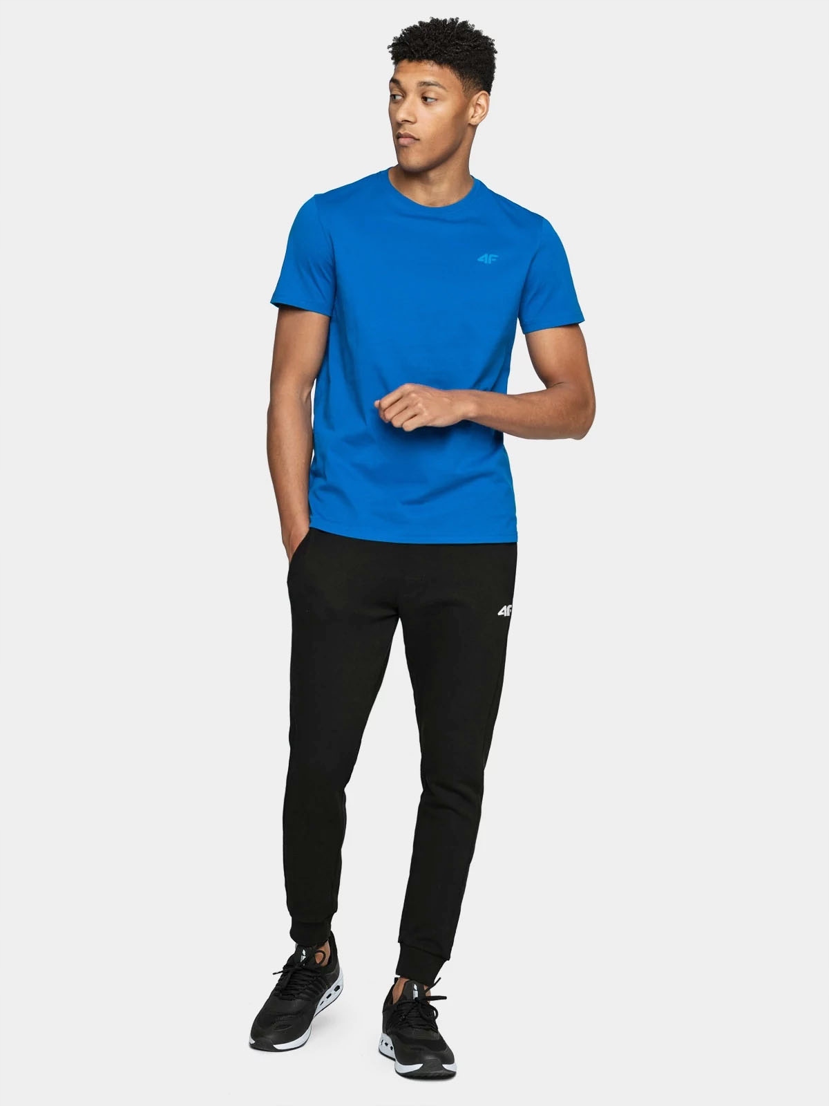 SPODNIE DRESOWE MĘSKIE 4F DRESY SPORTOWE JOGGERY SPORT BAWEŁNA LIMITOWANA Rozmiar XL