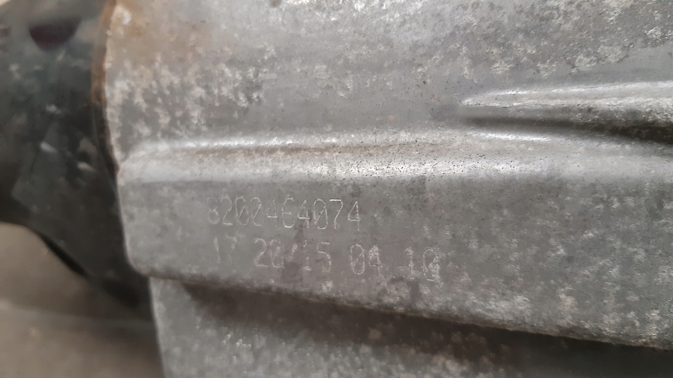 Getriebe 1,2 16V 8200464074 JH3052 Dacia Sandero