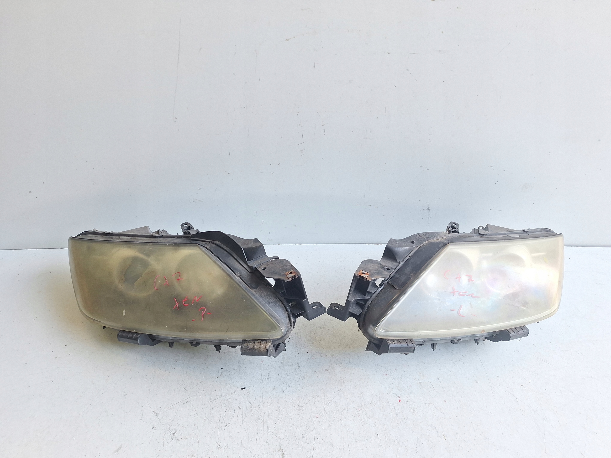 MAZDA CX-7 06-14 light left XENON UK