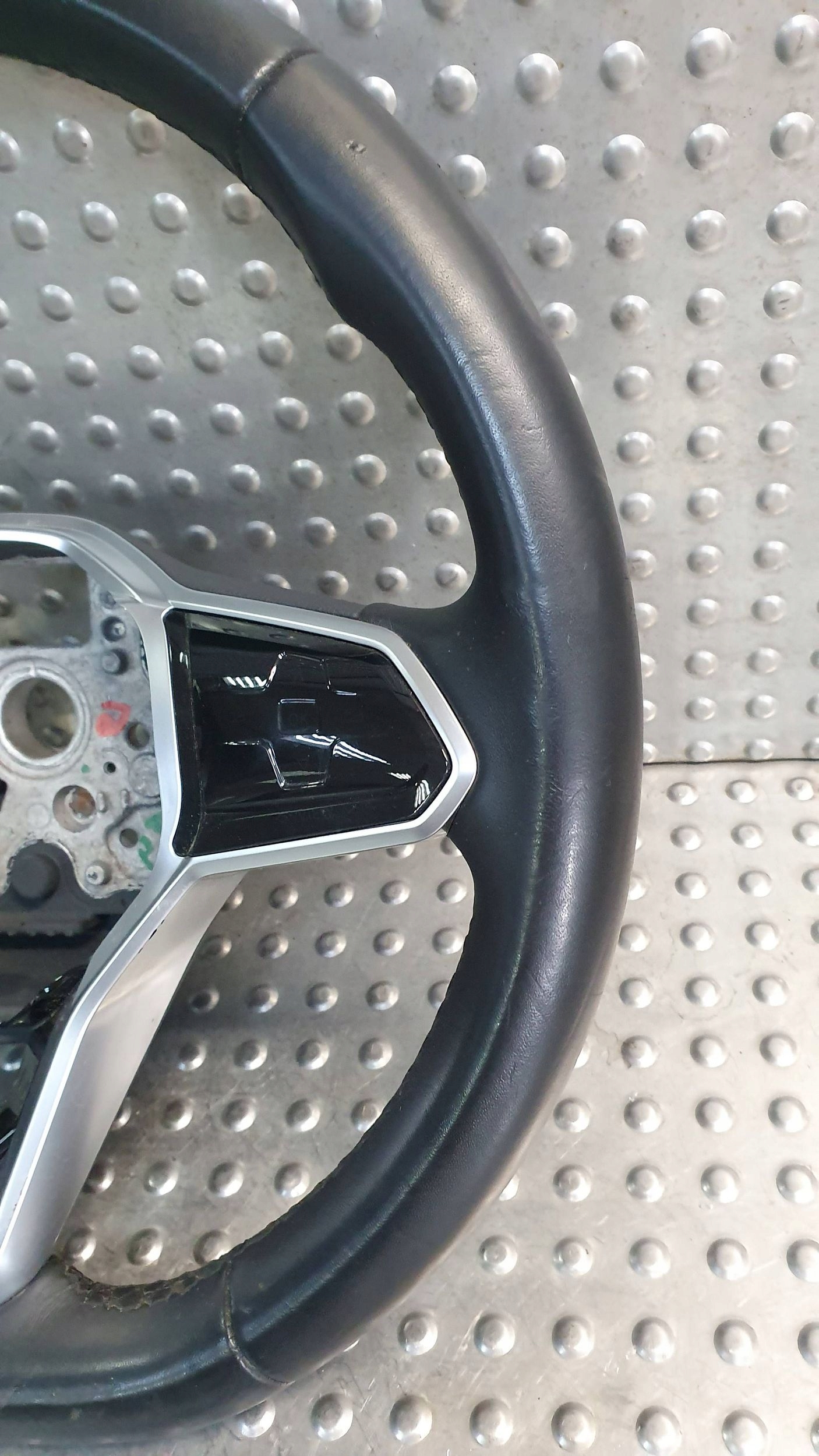 steering wheel, VW ID3 leather MULTIFUNKCJA DOTYK 19- 3G0124