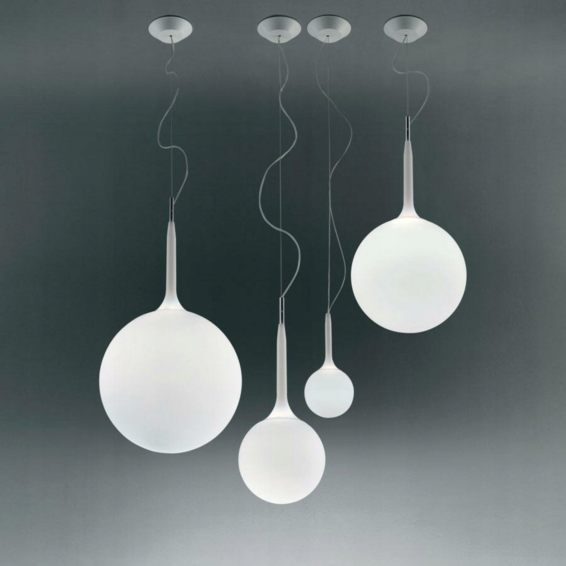 Artemide Castore 42 závesné svietidlo, fúkané sklo, E27, 42 cm, biela