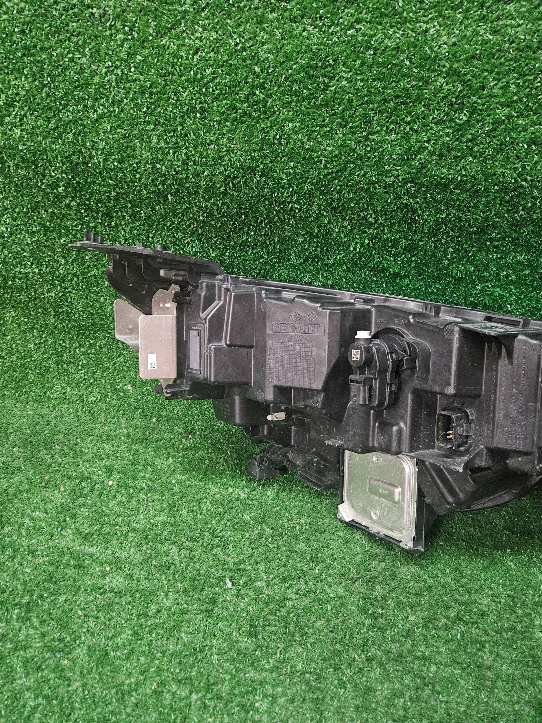 REFLEKTOR left front RENAULT MEGANE IV LIFT 20- FULL LED NR.R1734