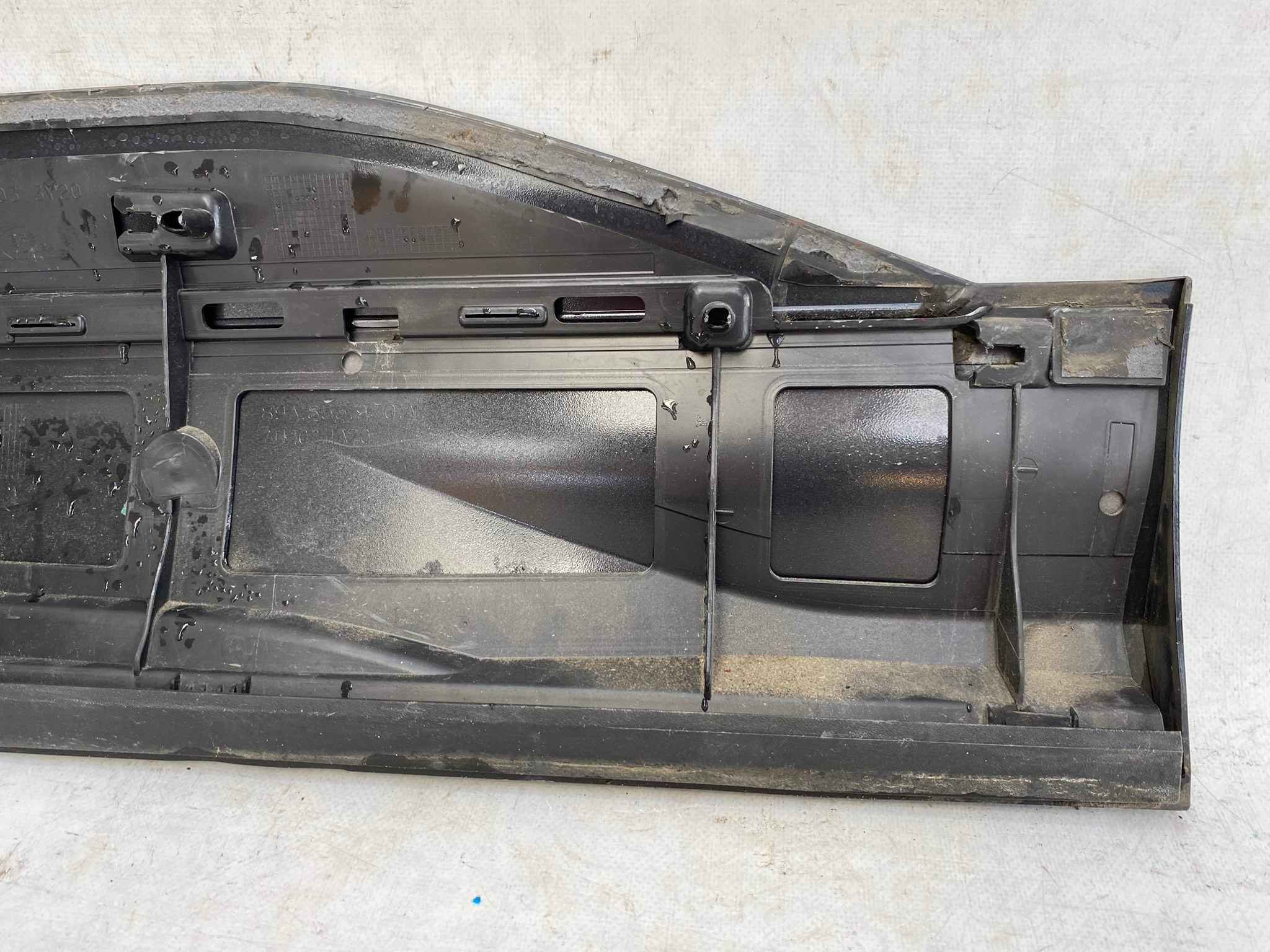 AUDI Q4 E-TRON 21- moulding right door rear rear part 89A853970A