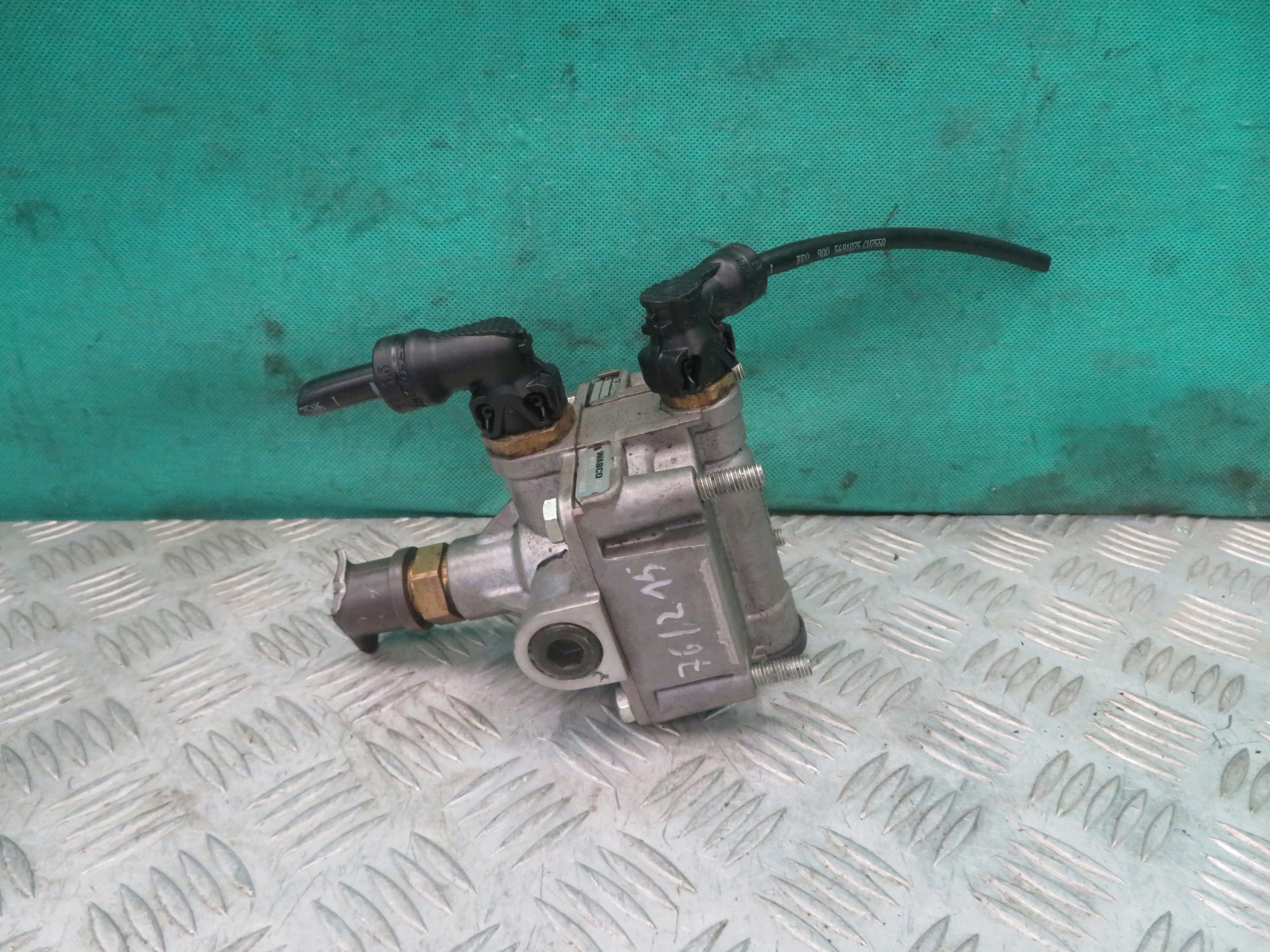 Sensor PRZEKAZNIKOWY SCANIA G410 CNG 23R 2038219