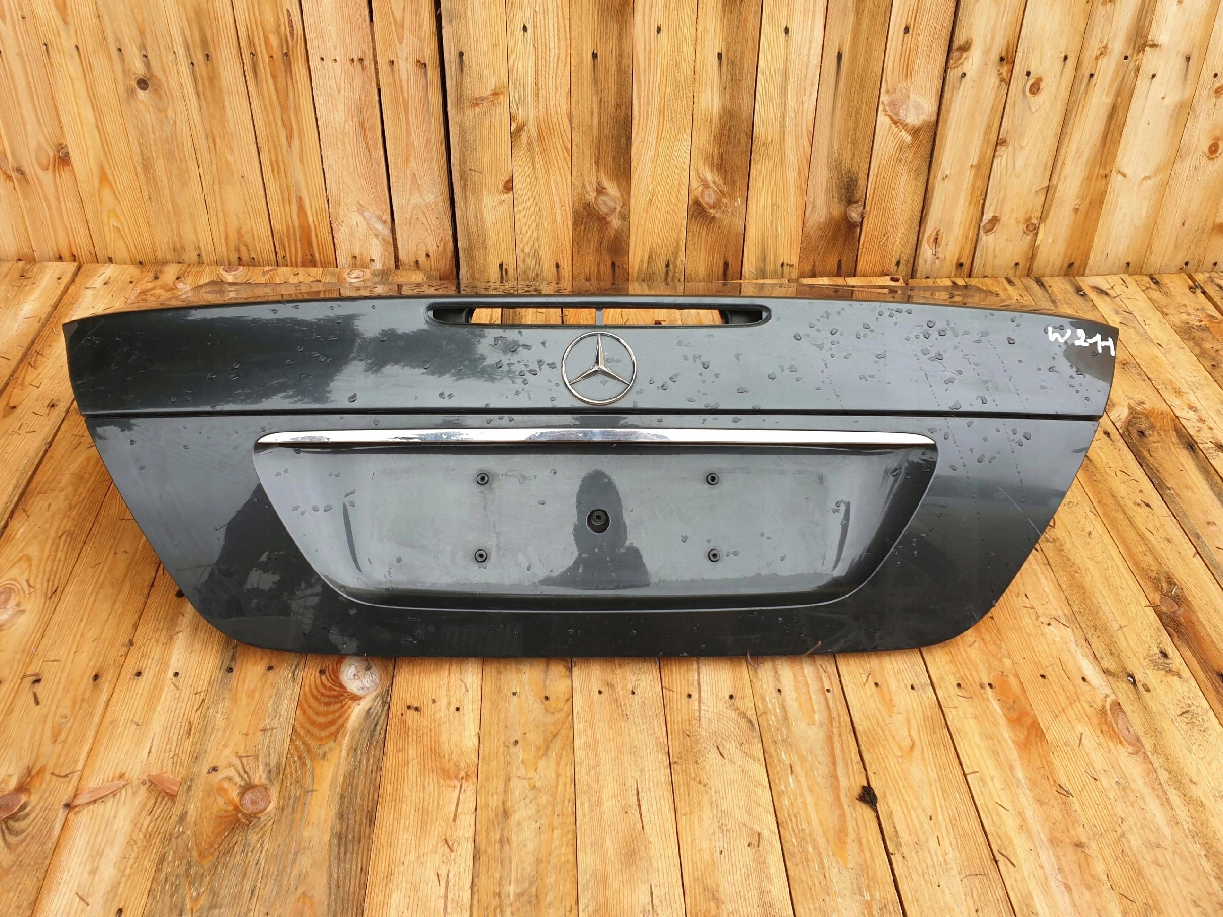 boot door MERCEDES W211 colour 753U unprotected !