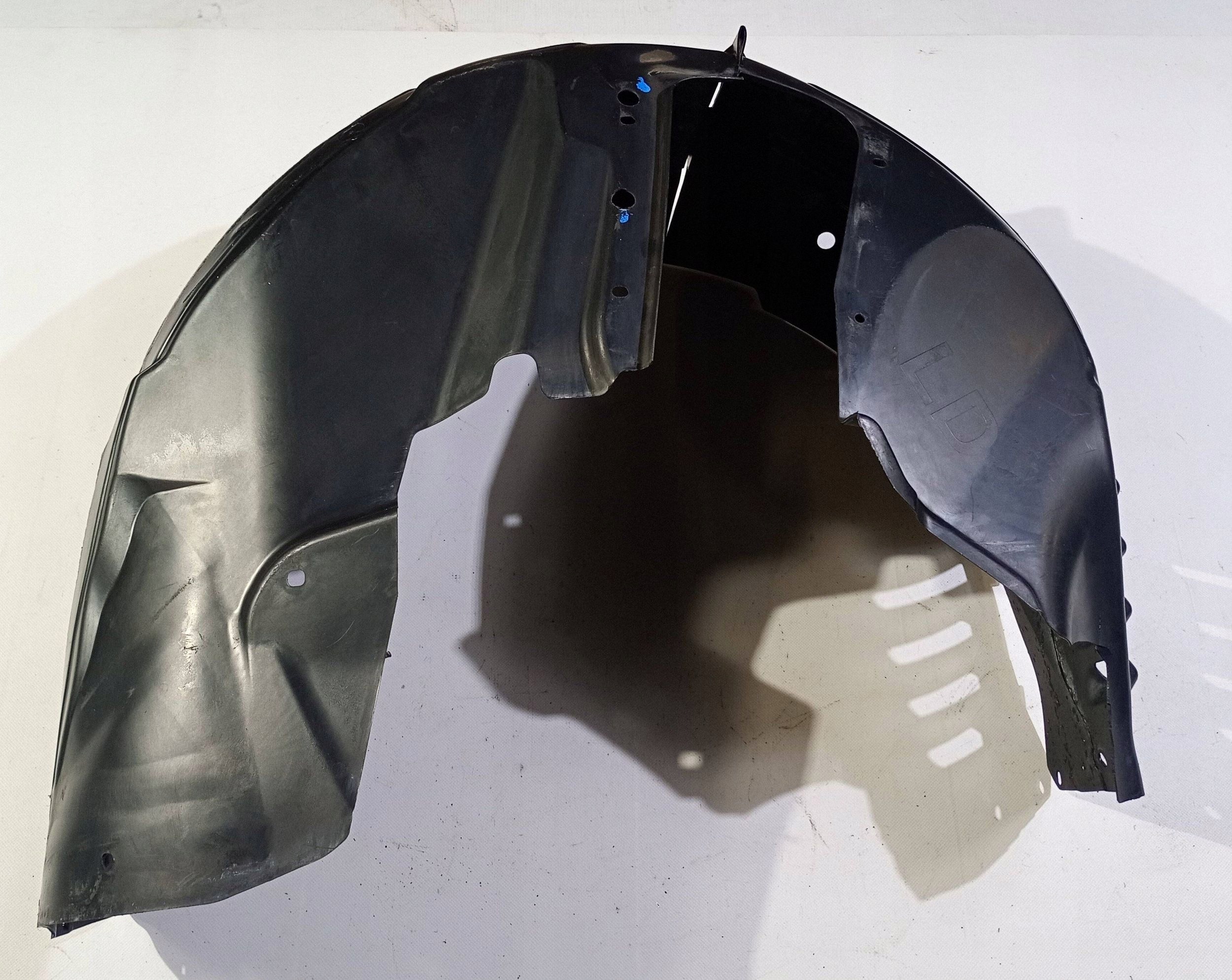mudguard rear. right right rear part cover mudguard flap Dodge Charger 6.4 SRT 2015
