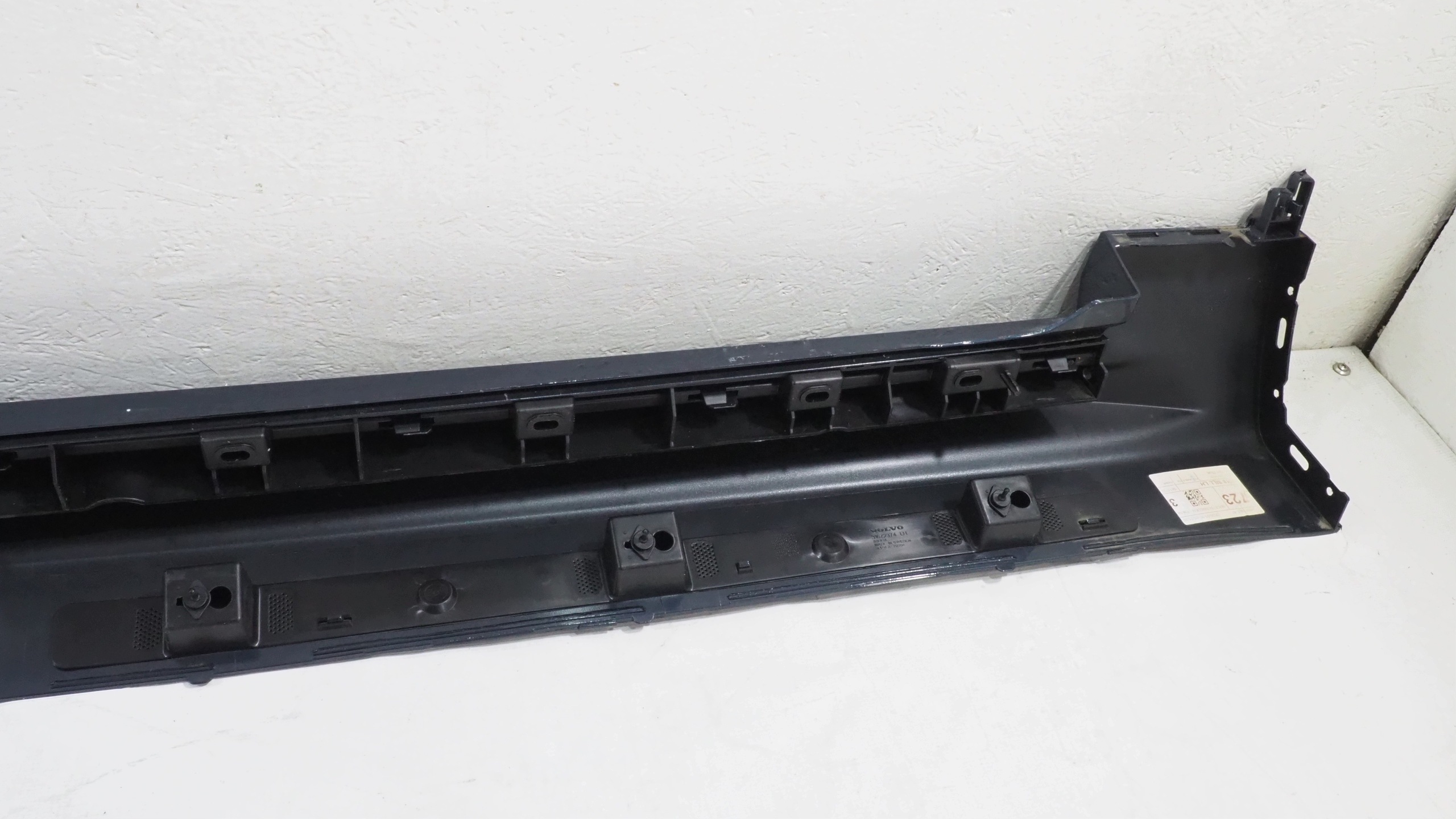Volvo XC90 II moulding threshold left 31672370