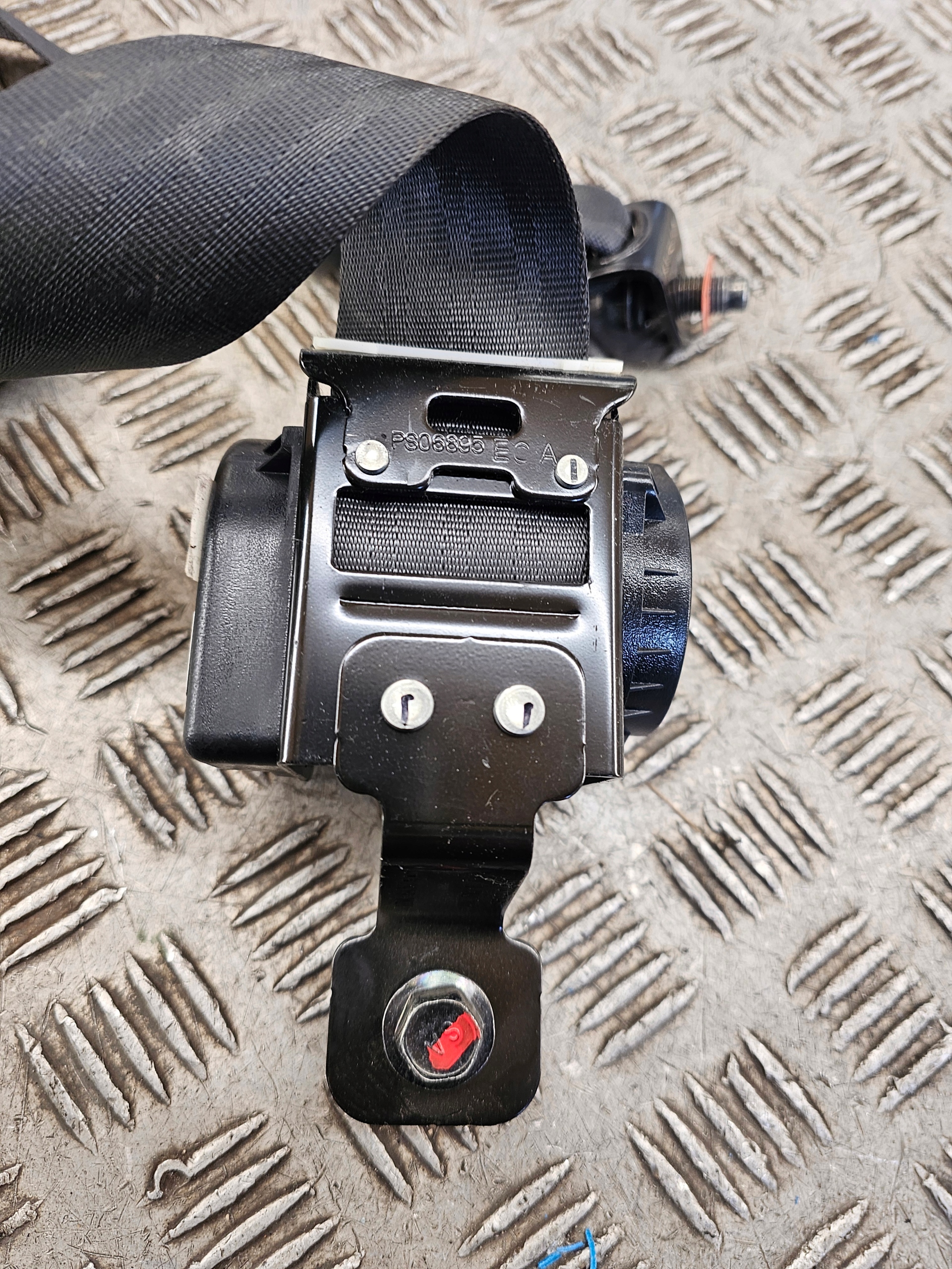 Gurten Sicherheits rechts heck HYUNDAI IX35 89820-2Y2009P