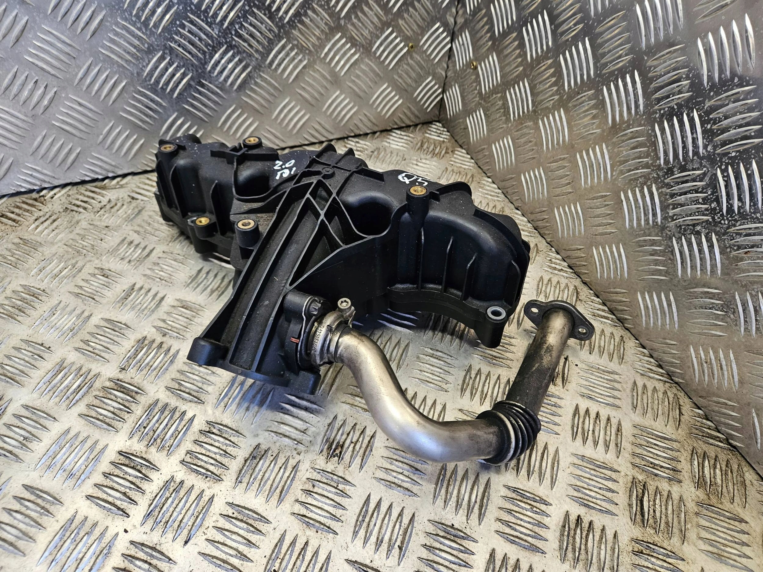 Audi Q5 SQ5 2011 коллектор Впускный