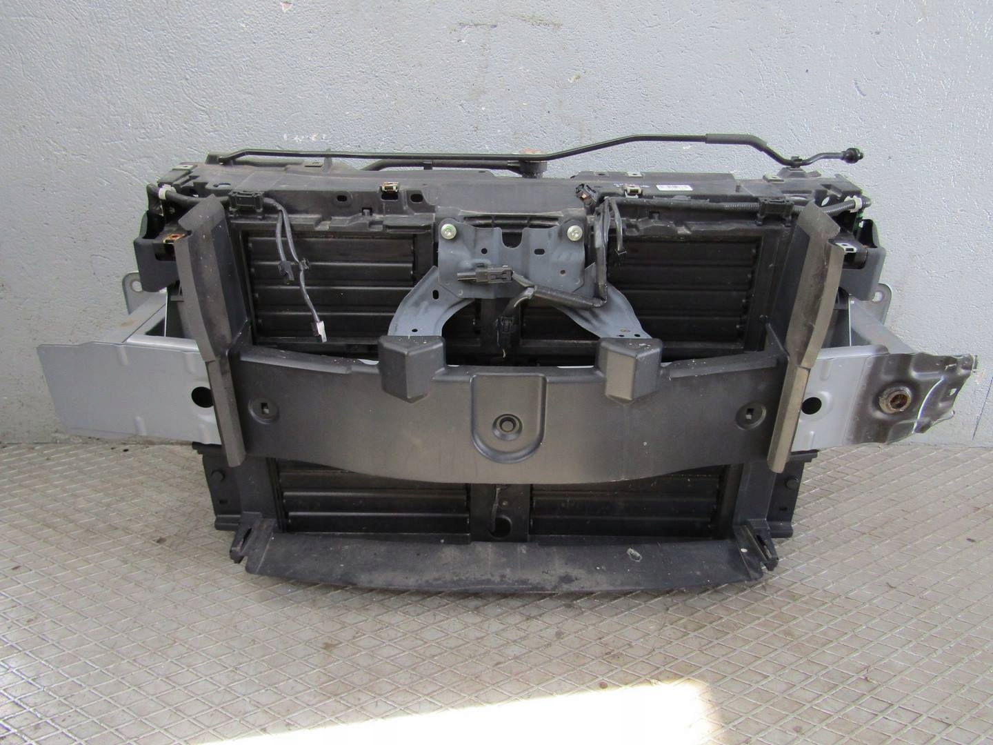 CX-30 2.0 21R PAS PRZEDNI KOMPLET CHŁODNIC CHŁODNICA WODY KLIMY WENTYLATOR