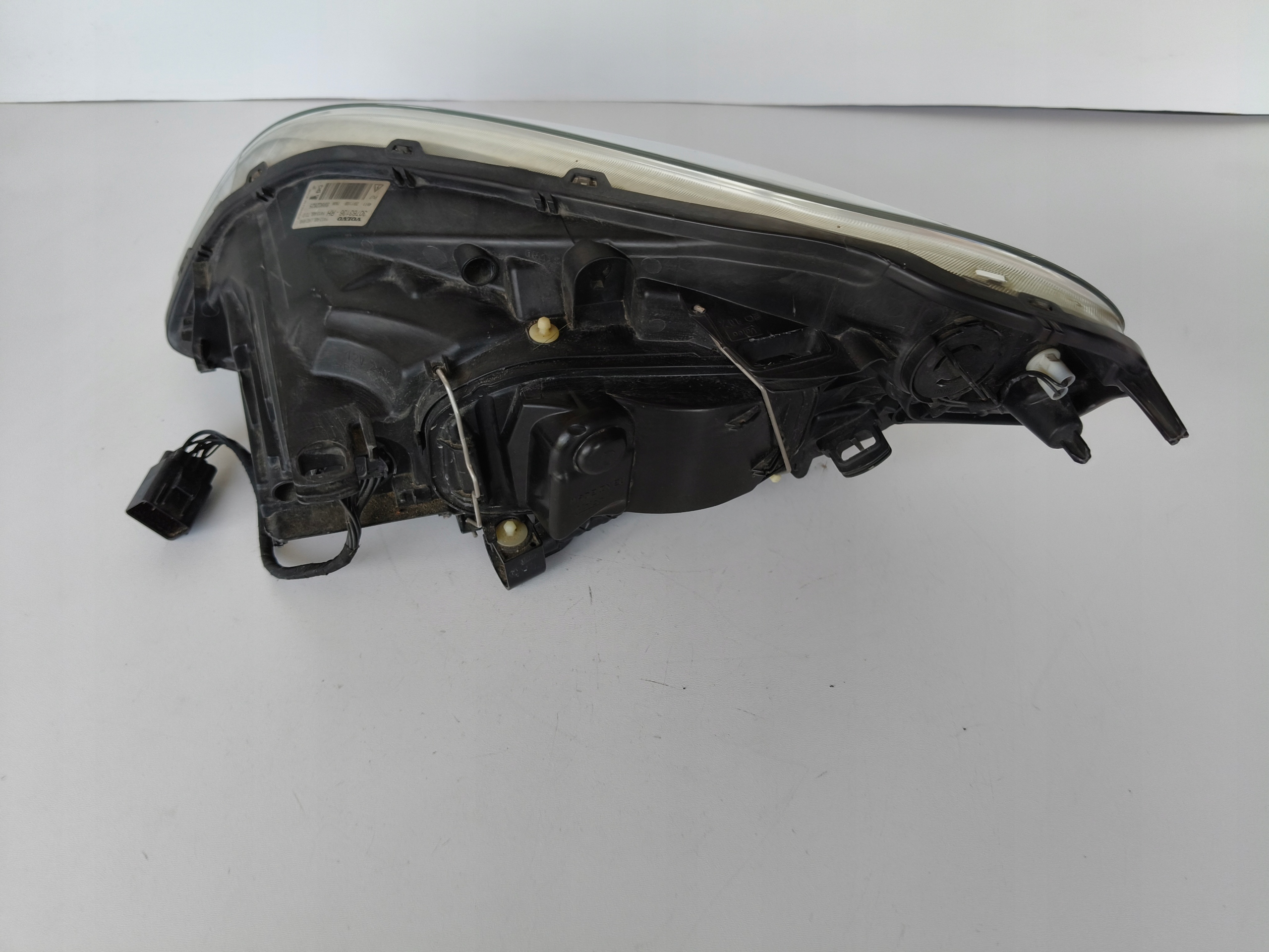 light right REFLEKTOR VOLVO XC60 08- XENON positioning
