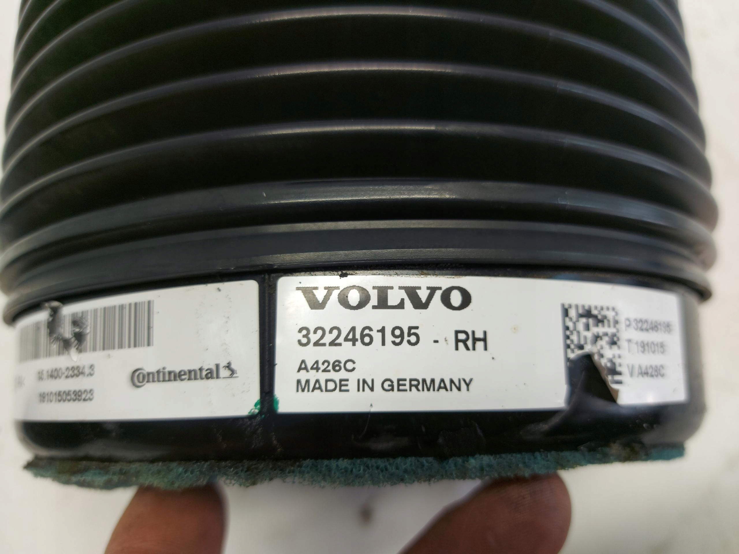 VOLVO XC60 II T8 Miech springing rear part right 32246195