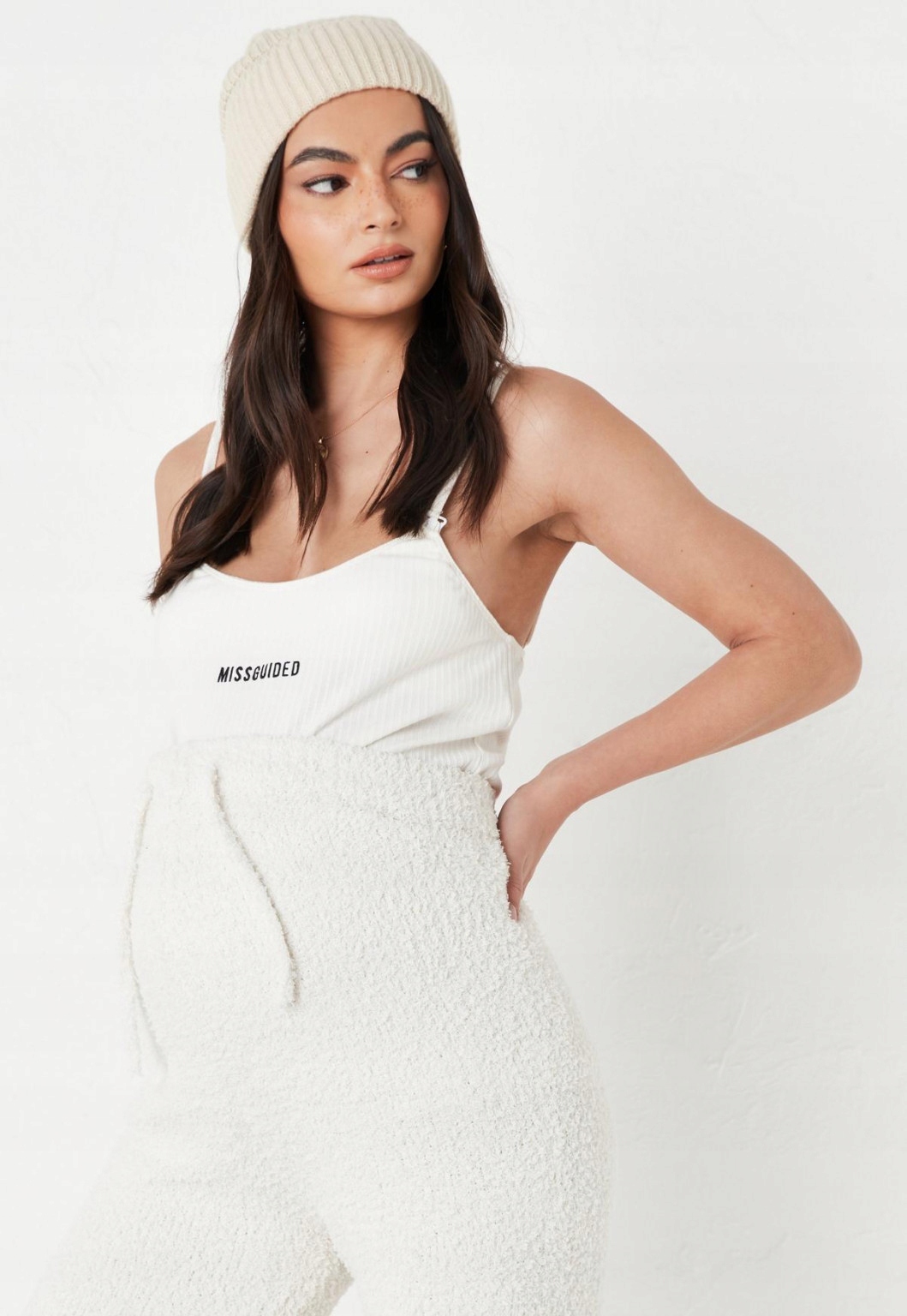 5J 66 MISSGUIDED SPODNIE DRESOWE CIĄŻOWE 42/44 Marka Missguided
