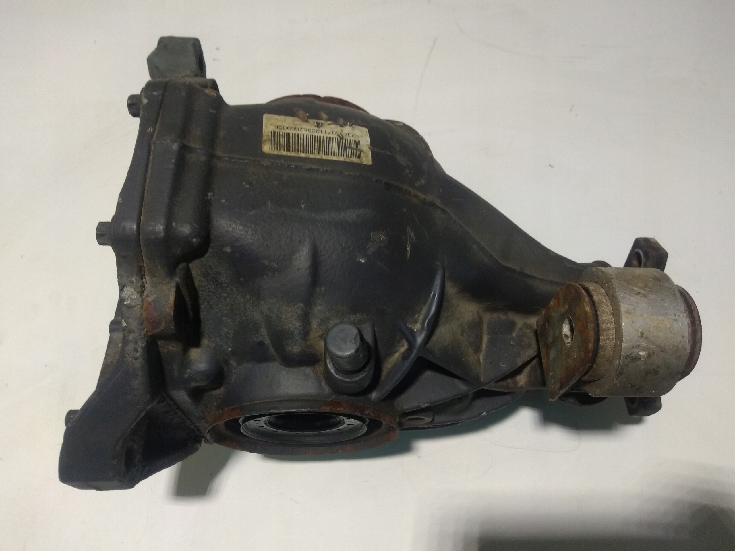 2043510408 - MERCEDES W204 мост дифференциал задний 2043507112