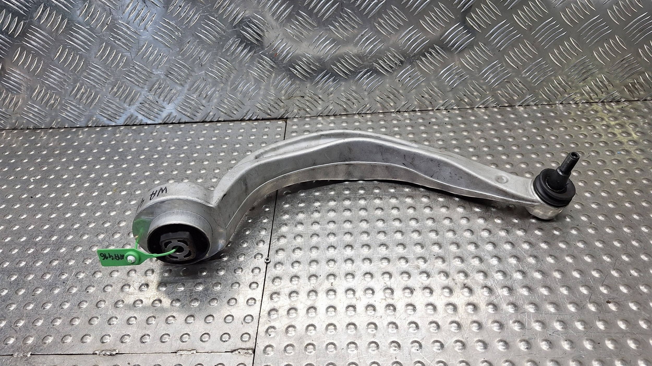 arm left front front BANAN 8K0407695C AUDI A4 B8 A5 8T