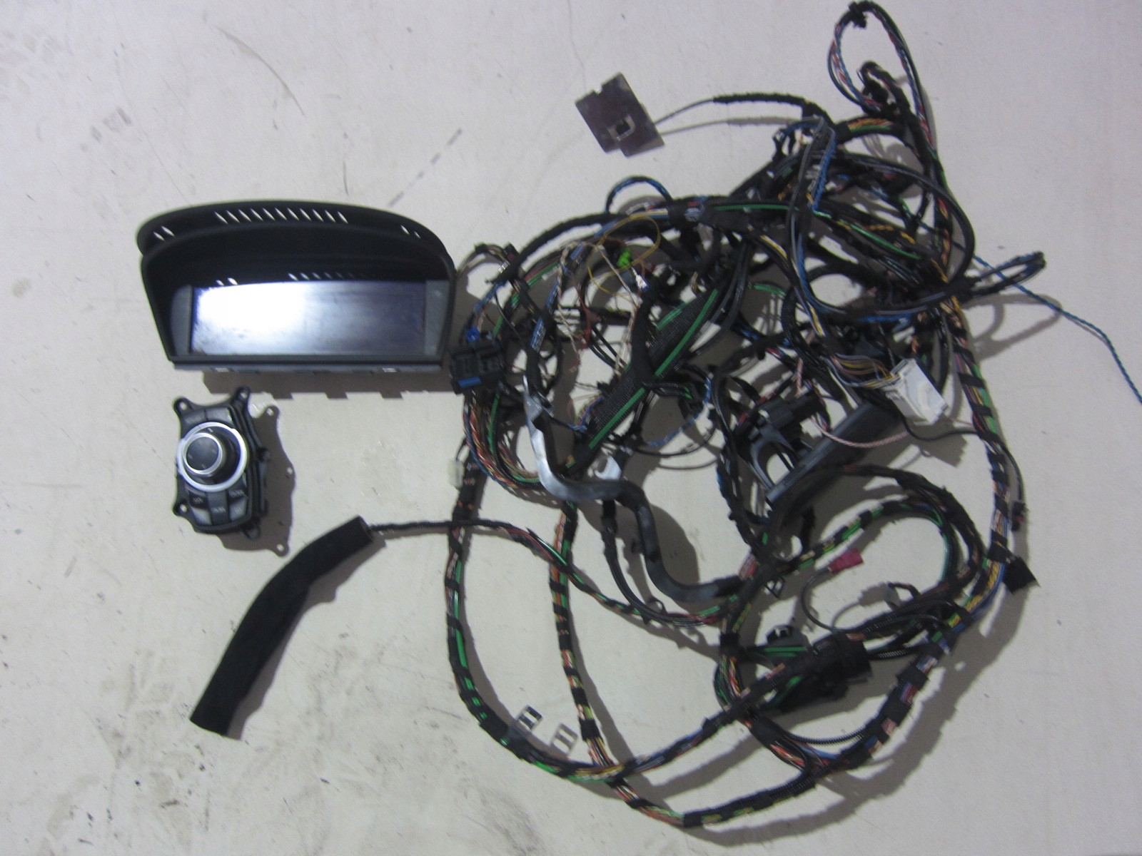 BMW E91 E90 navigation CIC IDRIVE bundle 9205177