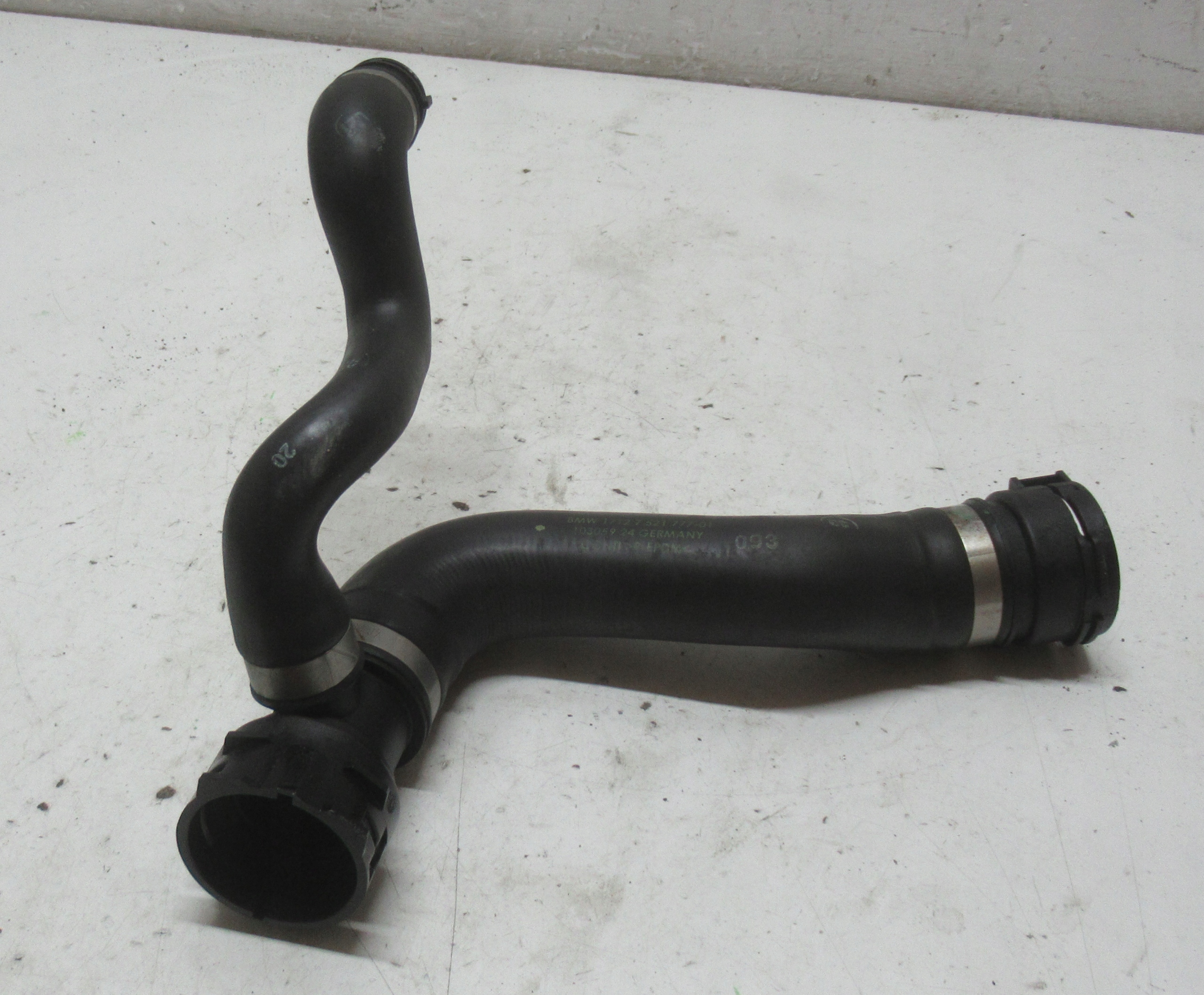 BMW E60 3.0 LCI 08R prijenos crijevo vode 7521777