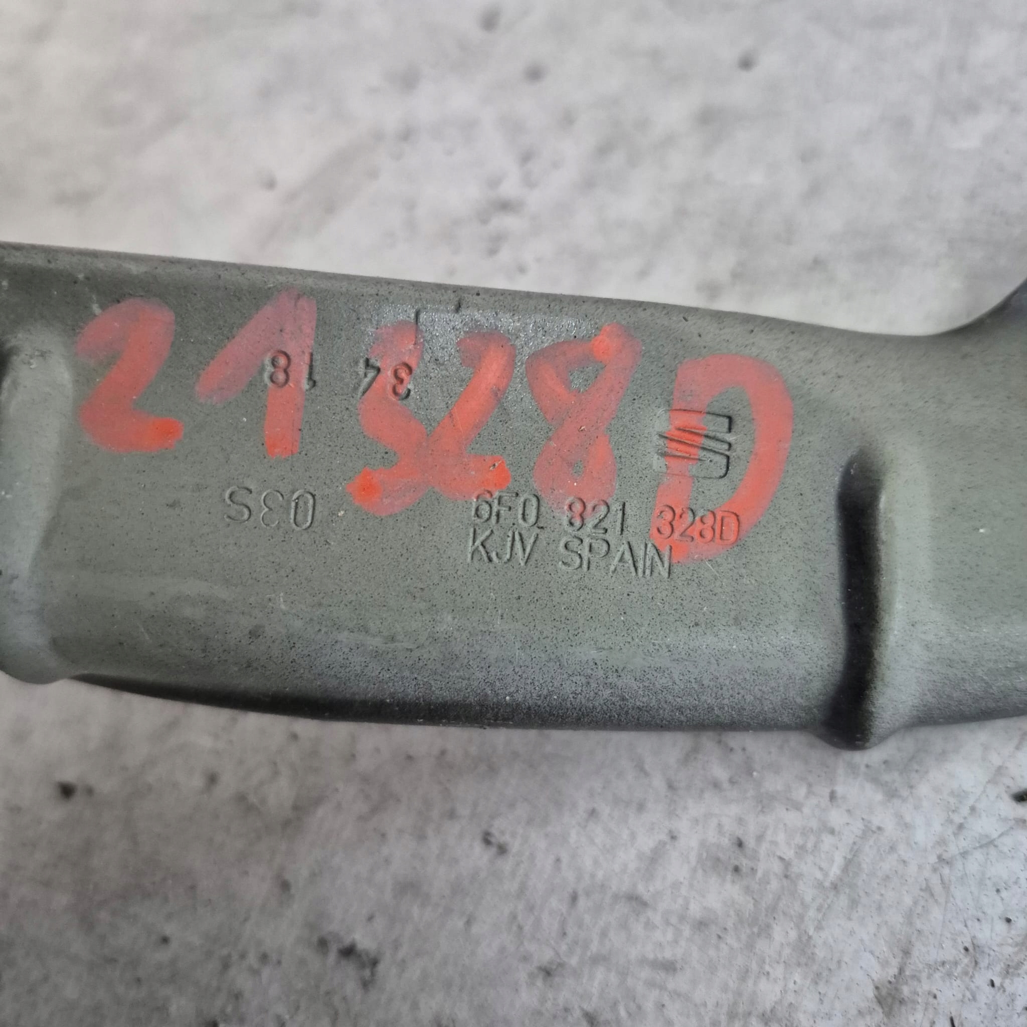 SEAT IBIZA V 5 17-> Support plaque Poignée Console Aile Droite Avant