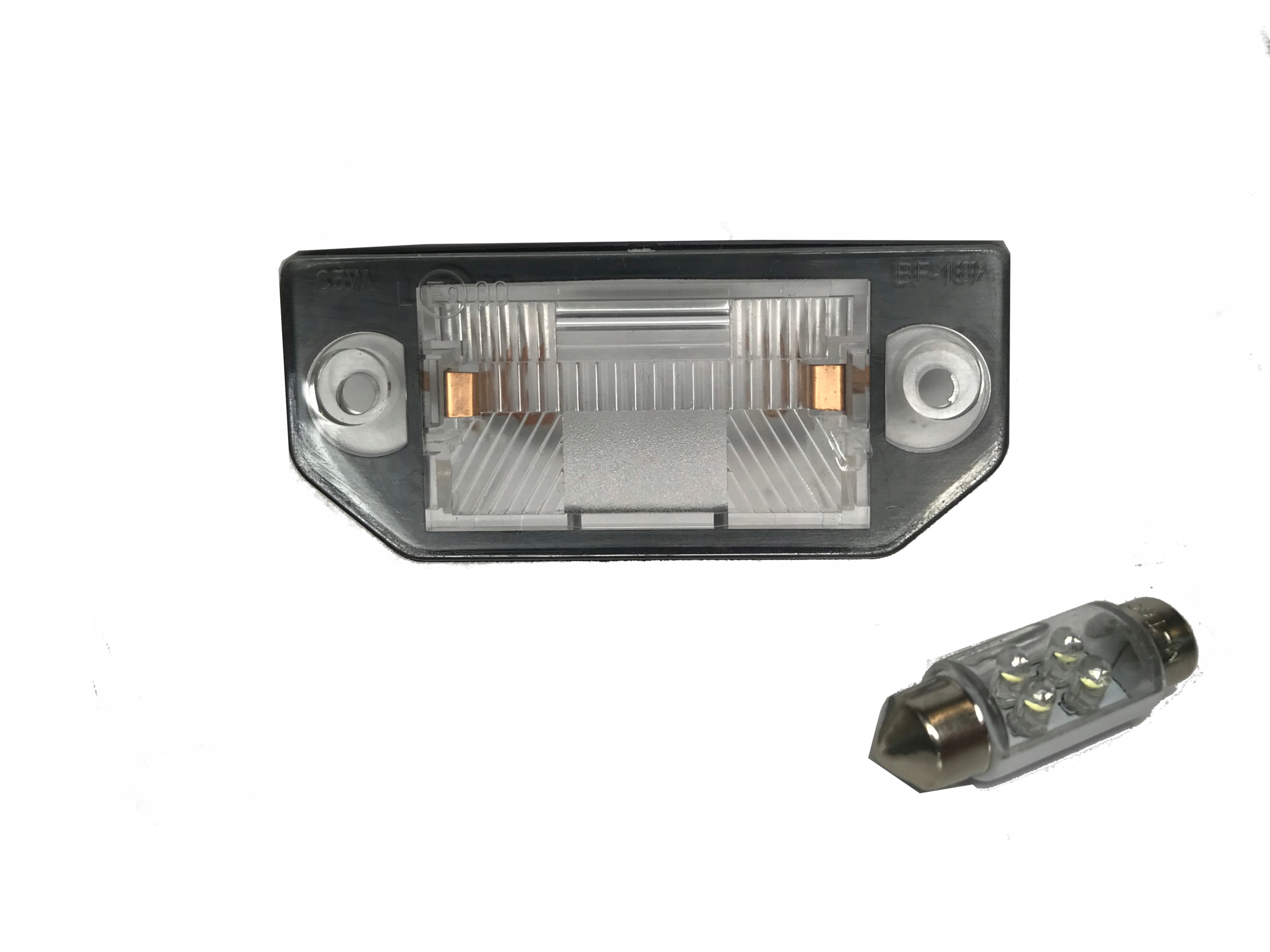 лампочка led номерного знака vw PASSAT B5 96-00