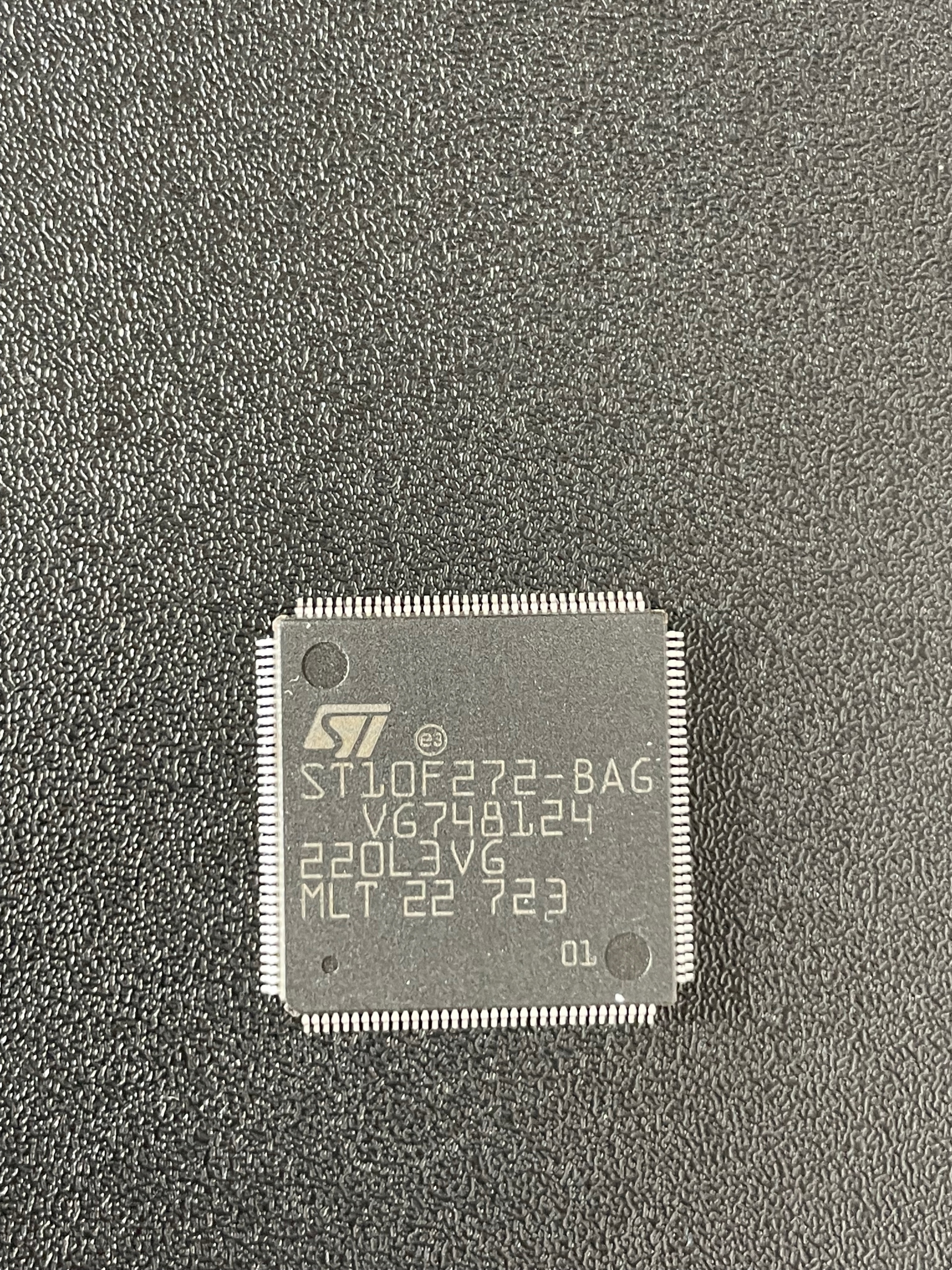 Аудио процессор BOSE ST10F272-BAG