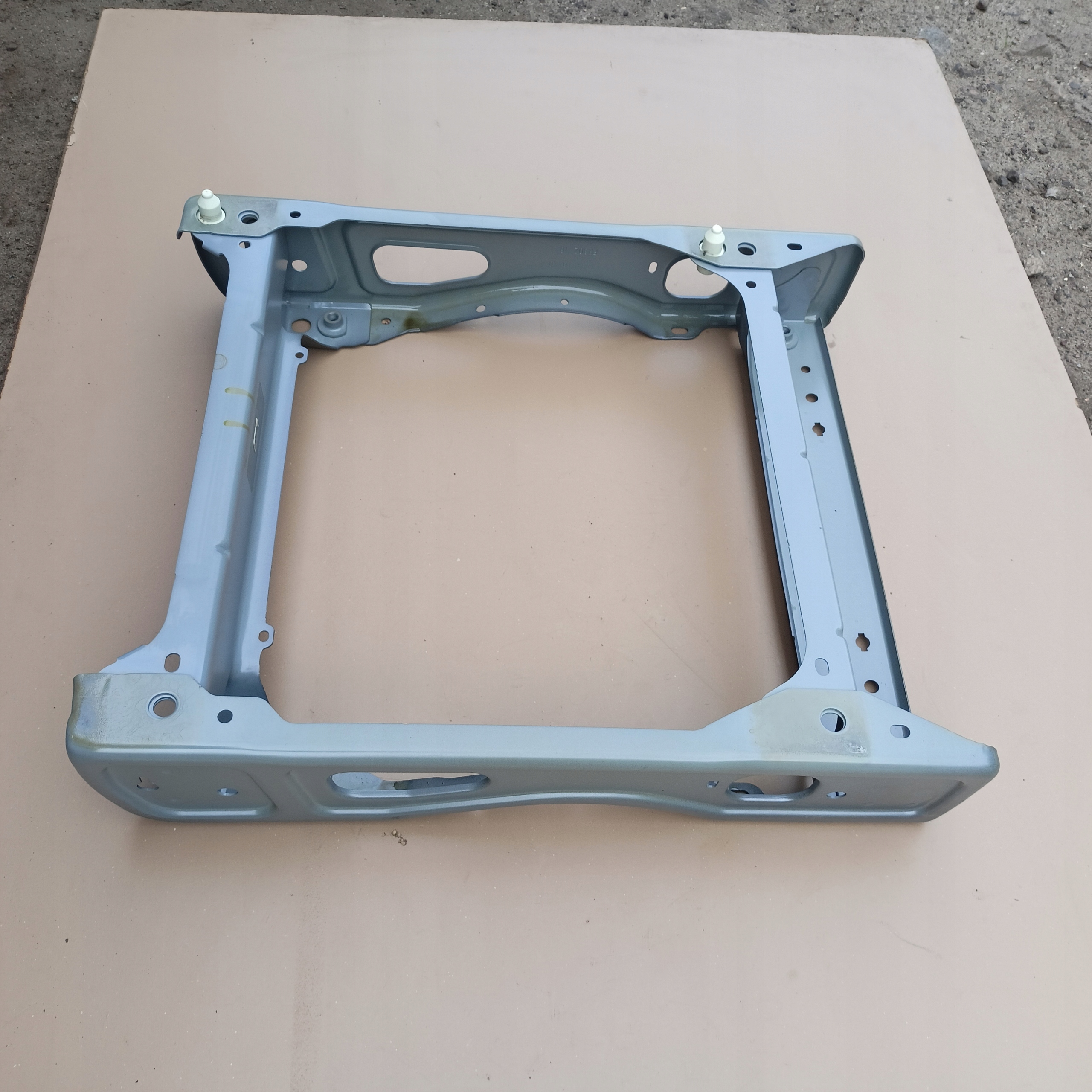 диффузор кресло передний левый renault SCENIC IV