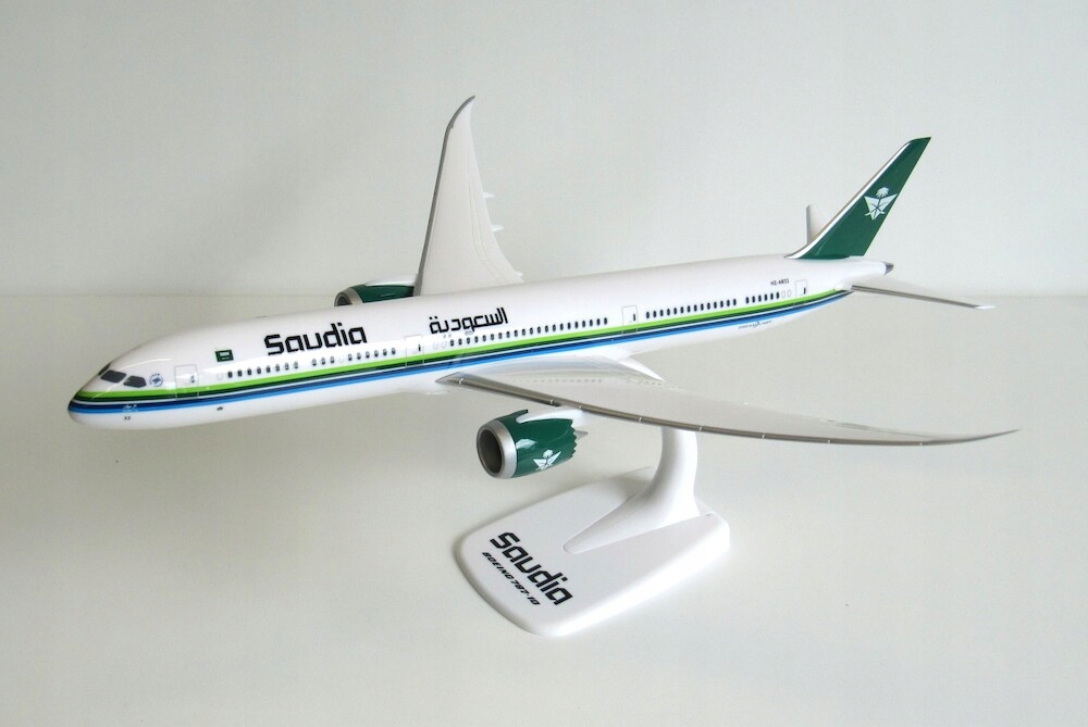 Model letadla Boeing 787-10 Saudia 1:200 HZ-AR32