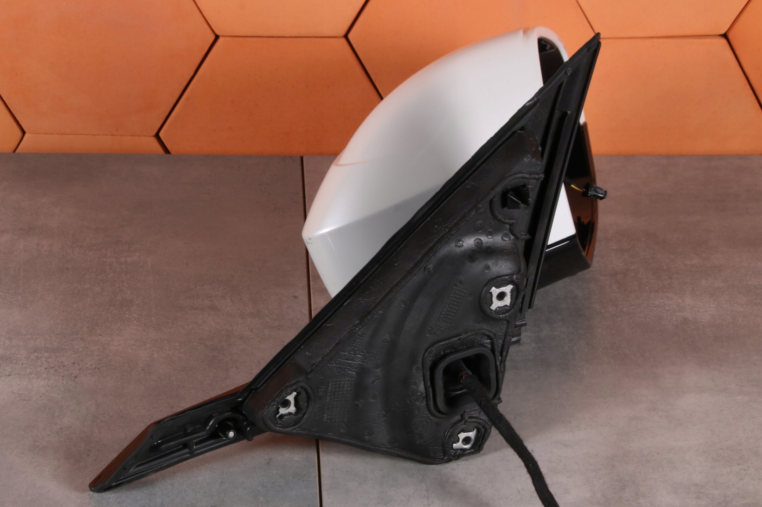 BMW G60 G61 G70 mirror right support cover indicator NAPED 5A292C7