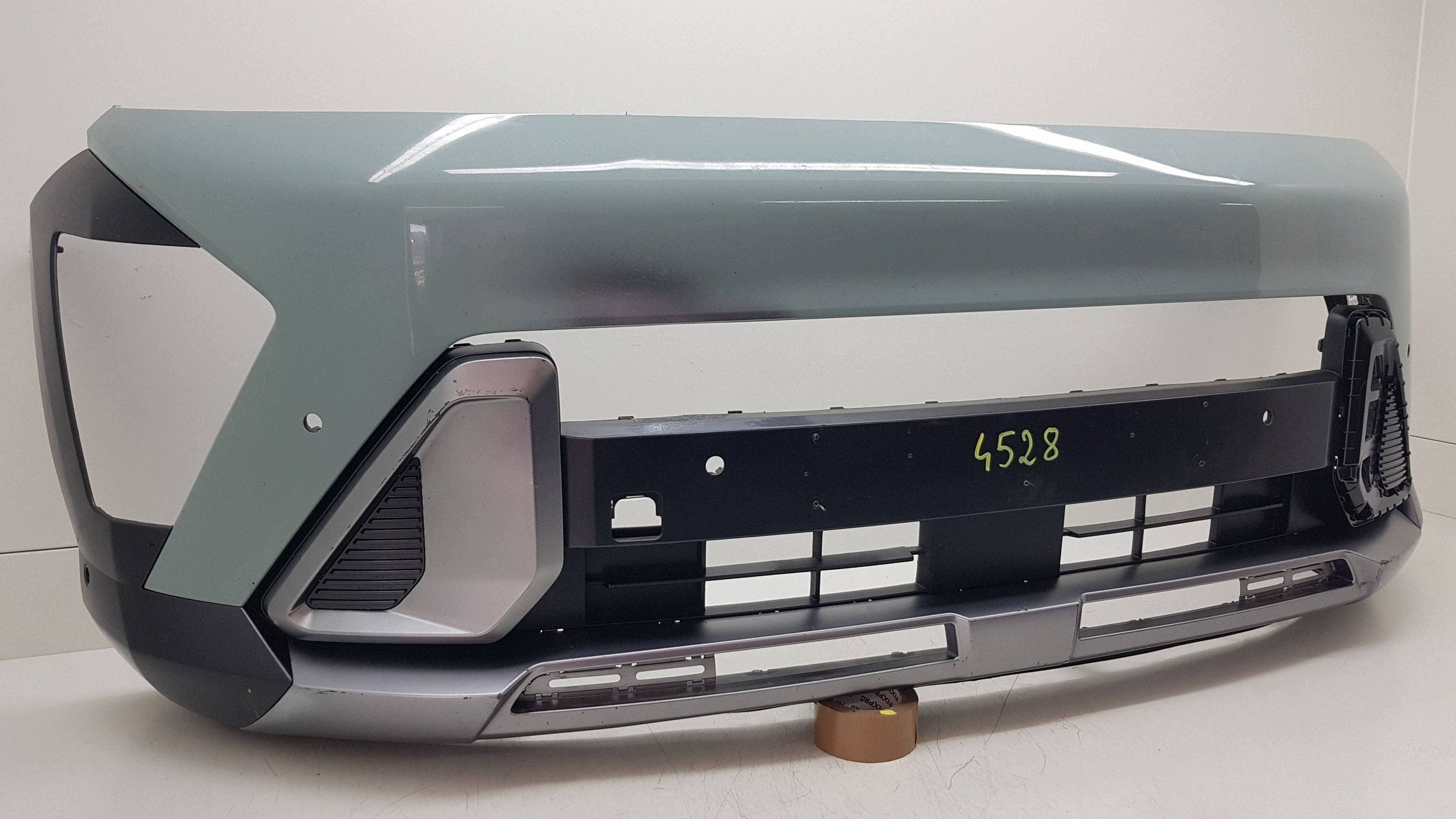 HYUNDAI KONA 2 II 2023 - bumper front 86511-BE000
