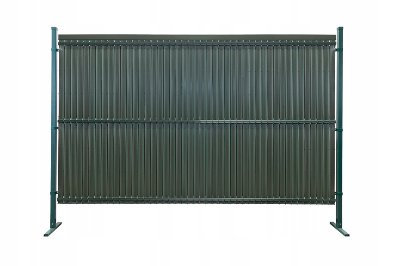 Vertikálne, široké lišty pre plotové panely 123 x 250 cm, zelené