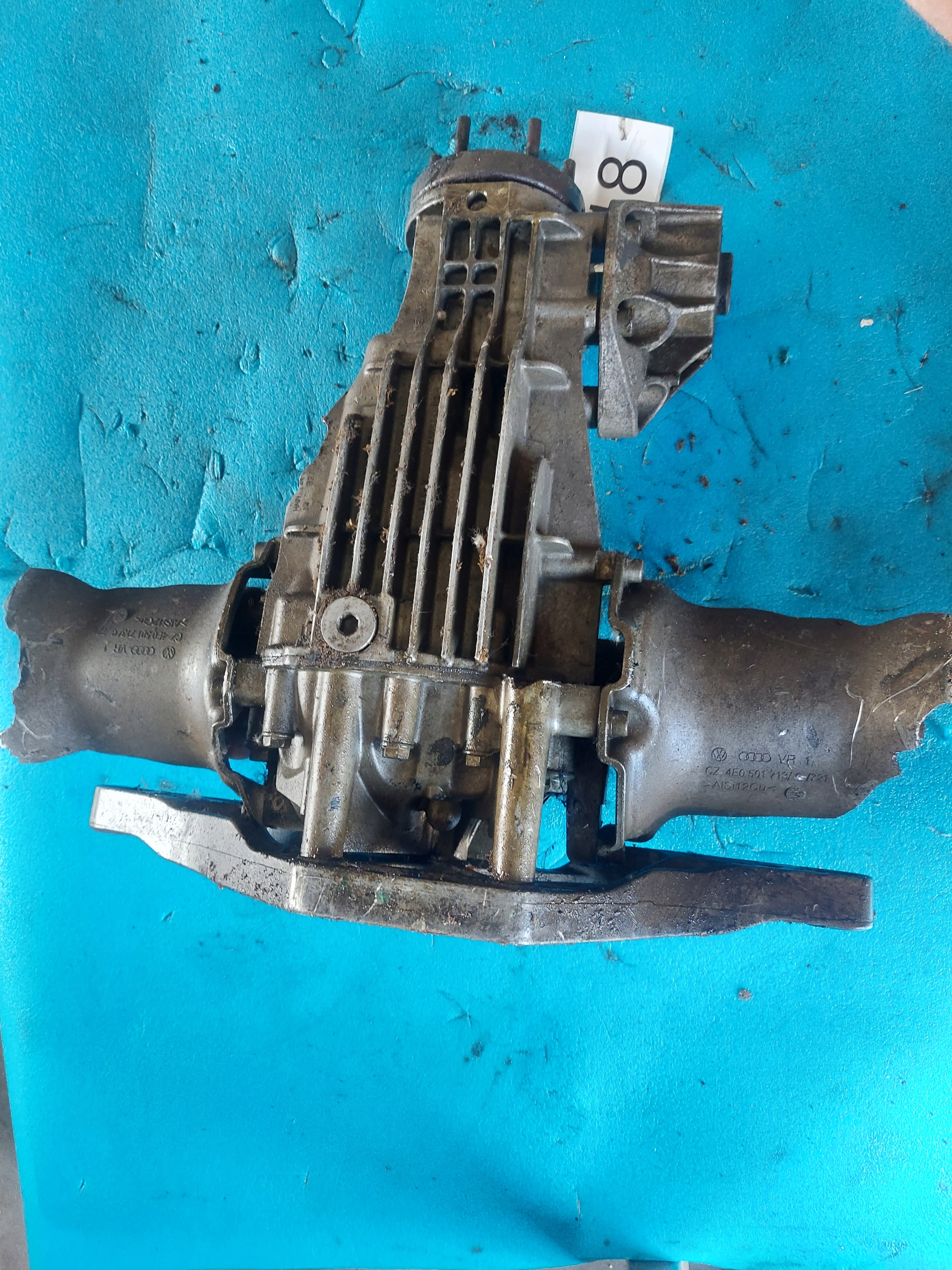 REDUKTOR diff A6 C6 3.0 TDI HNN rear part