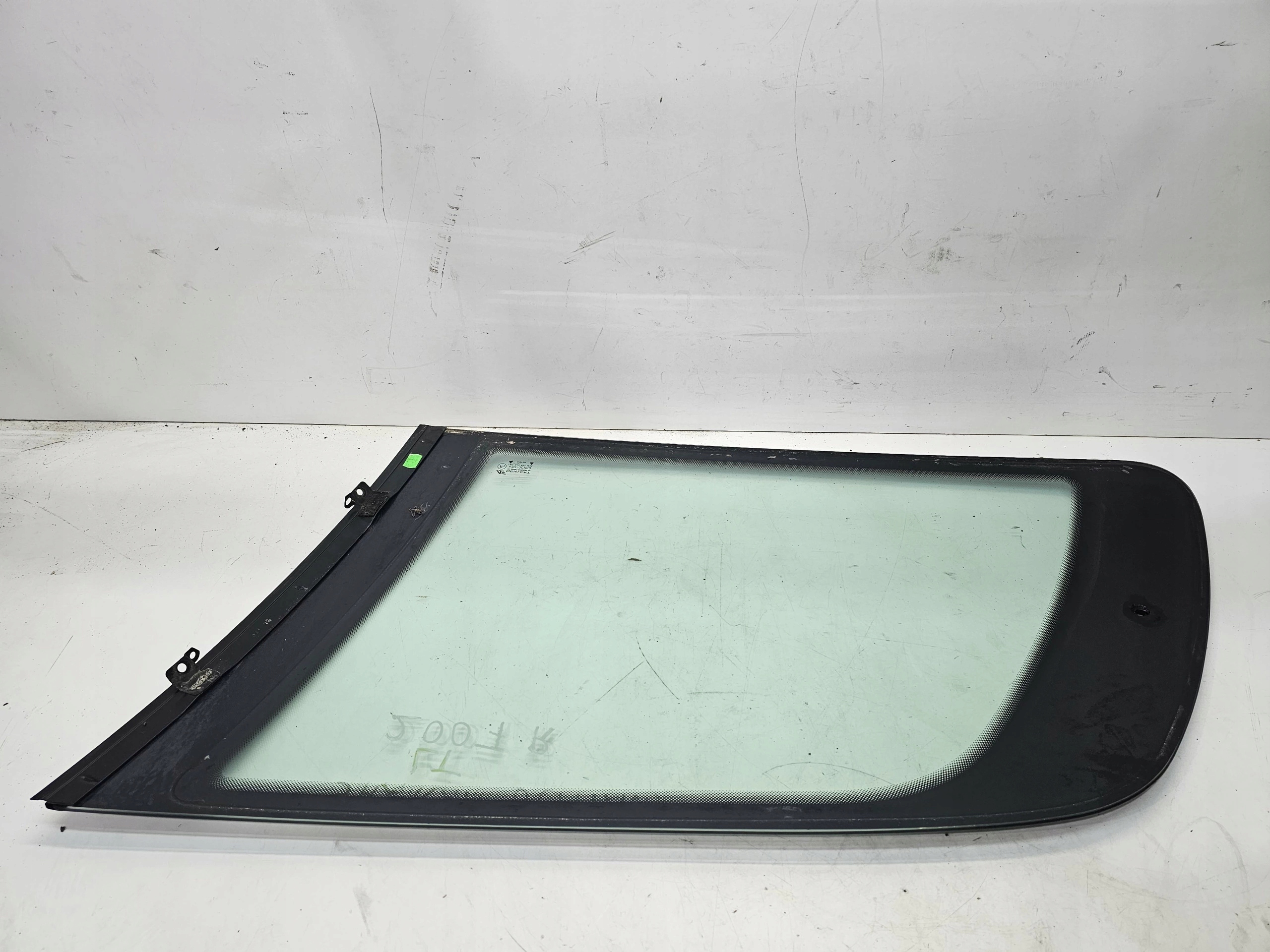 window bodywork left VW SHARAN II UCHYLNA 7M3845317D